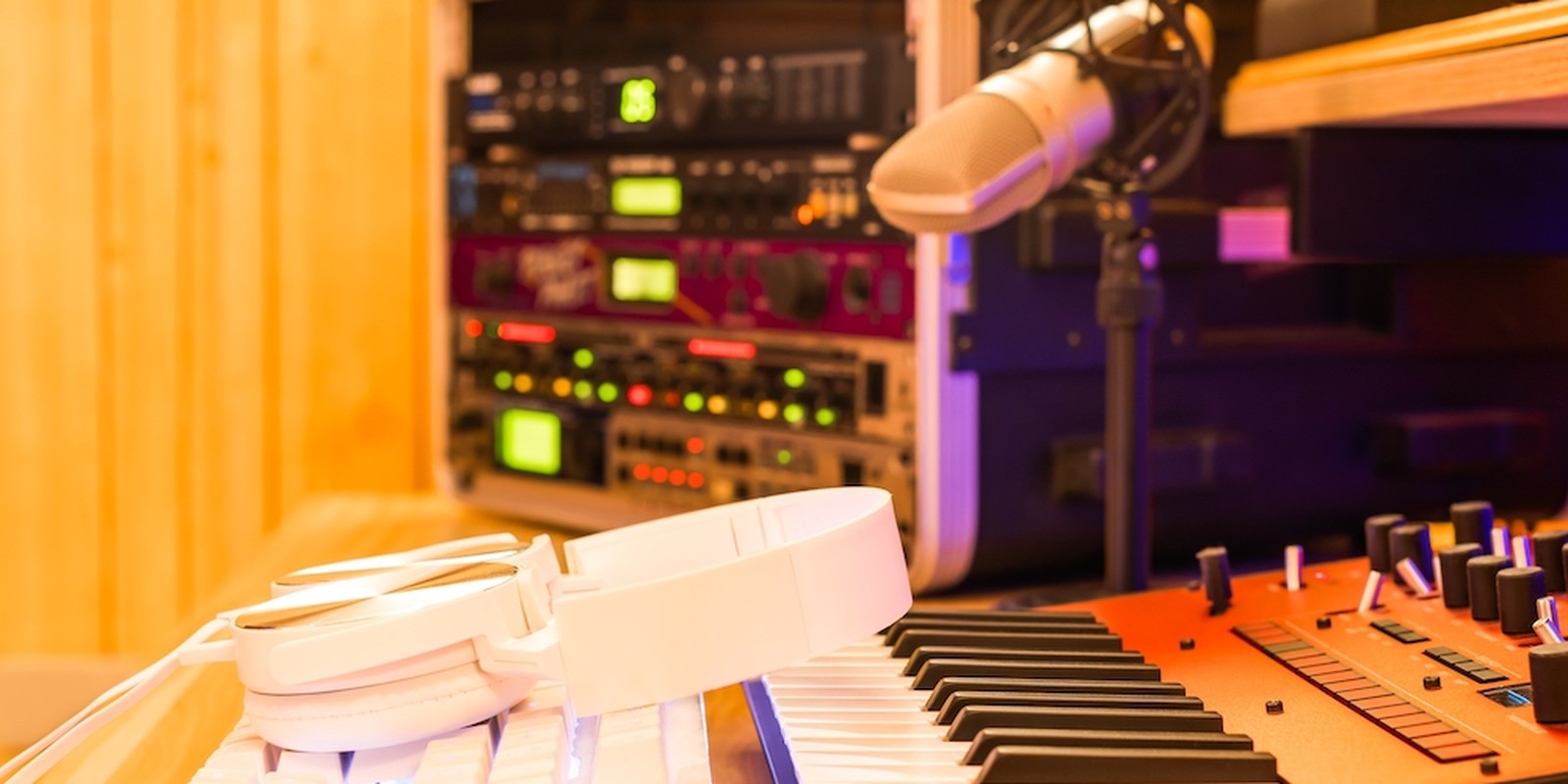 MIDI Equipment - Rackgeräte - Tastaturen