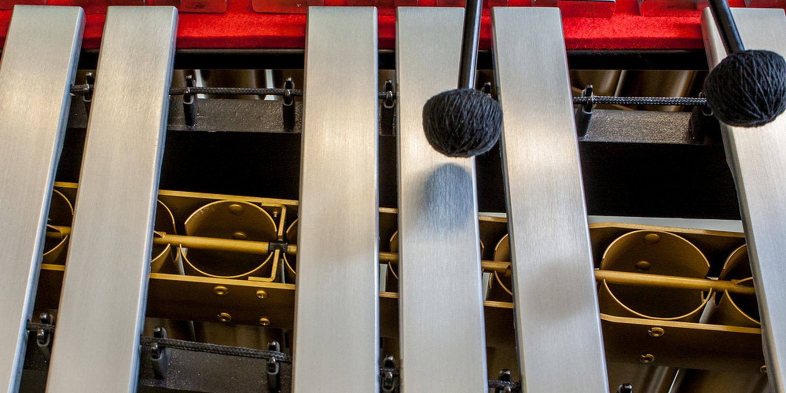 Metallophon mit Schlägeln