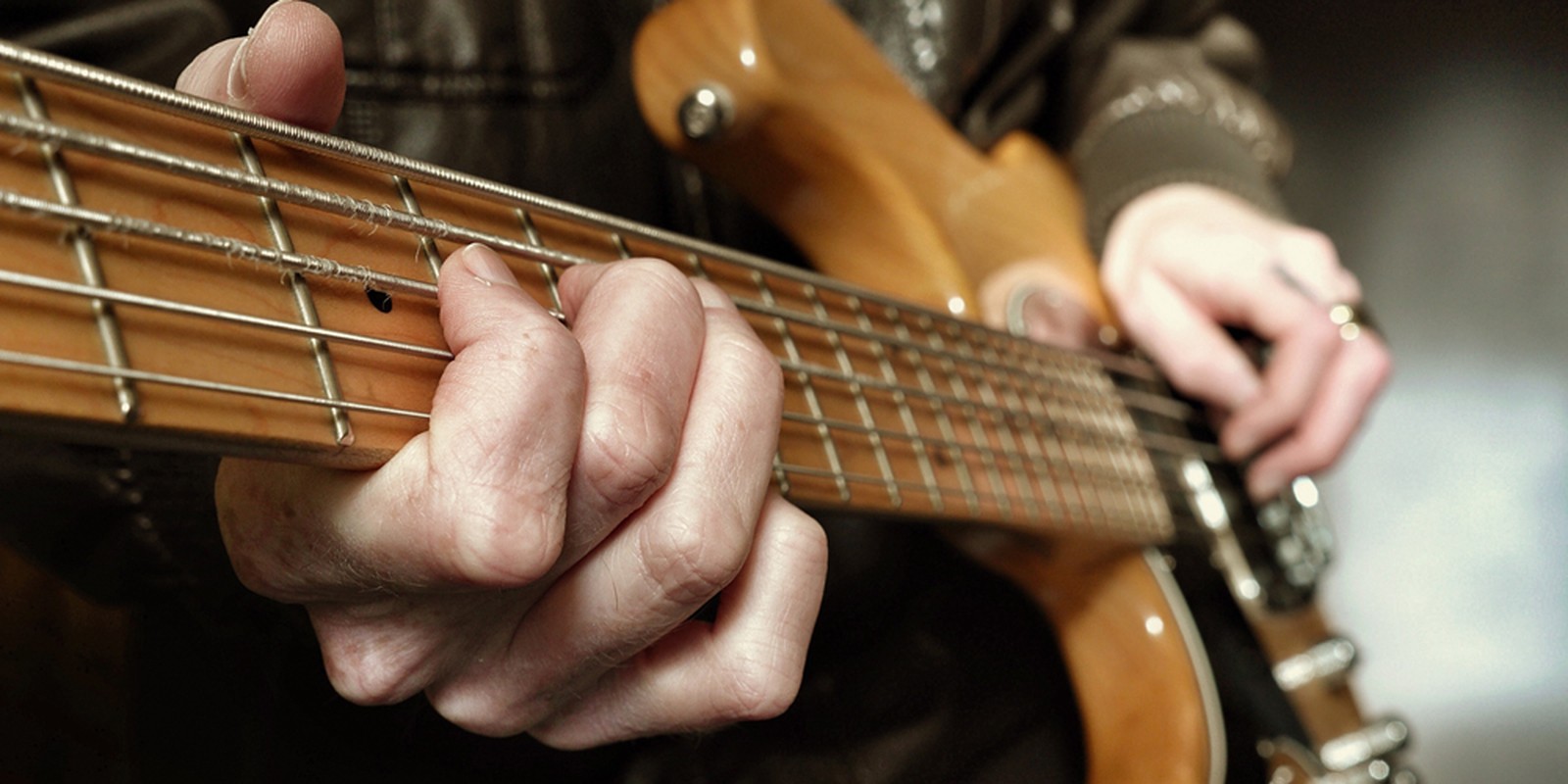 Fünfsaitiger Linkshänder-Bass