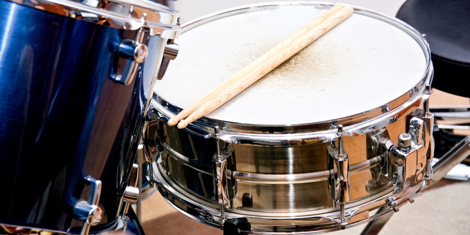 14" x 5" Snaredrum mit Stahlkessel