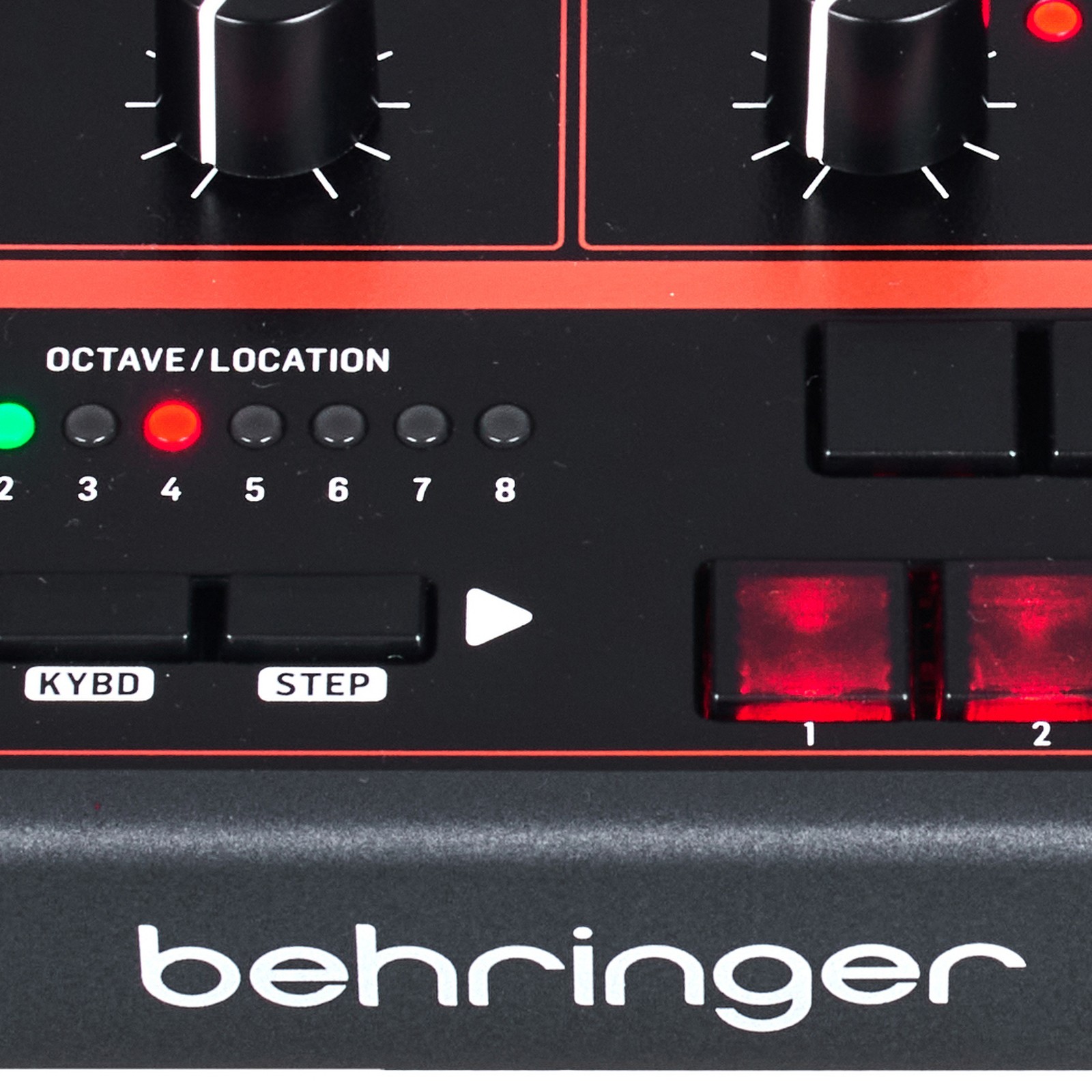 Behringer Grind, Logo