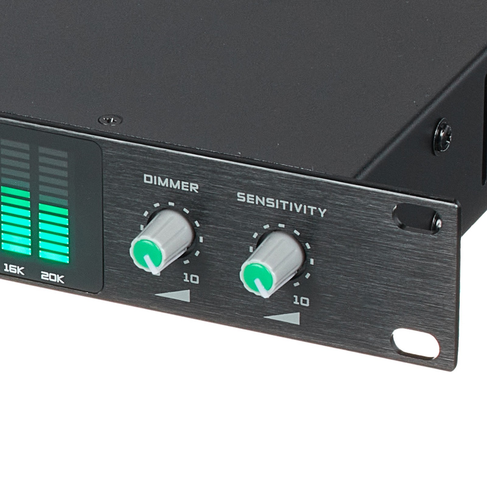 Dimmer and sensitivity controls on the Fun Generation RTA-31 Spectrum Analyser for 31 bands