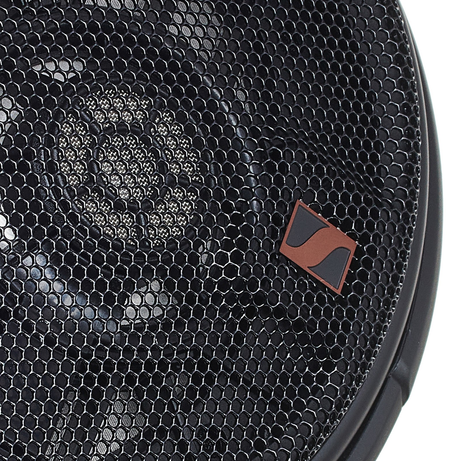 Sennheiser HD 660S2 headphones earcup