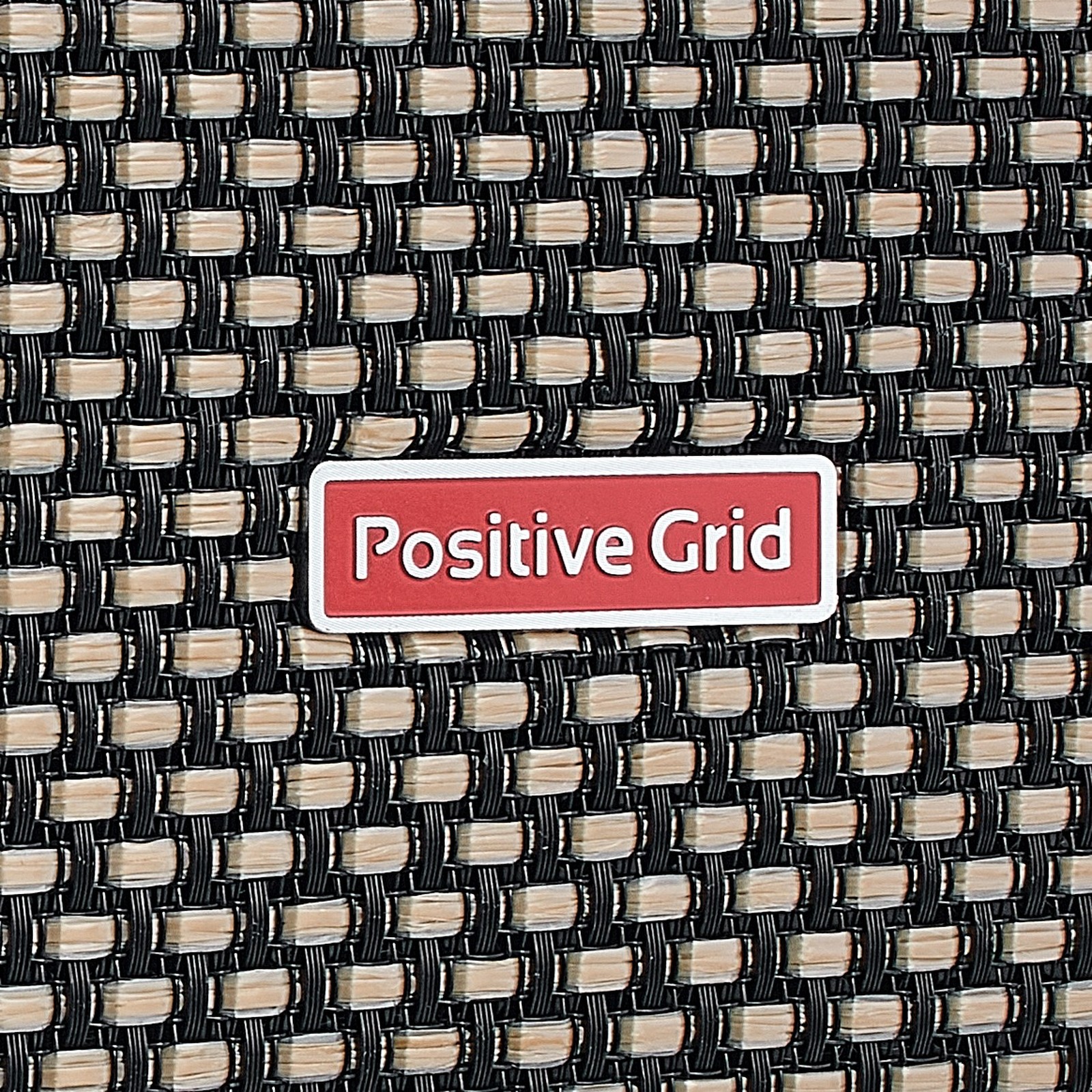 Positive Grid Spark Go PW Frontbespannung mit Herstellerlogo
