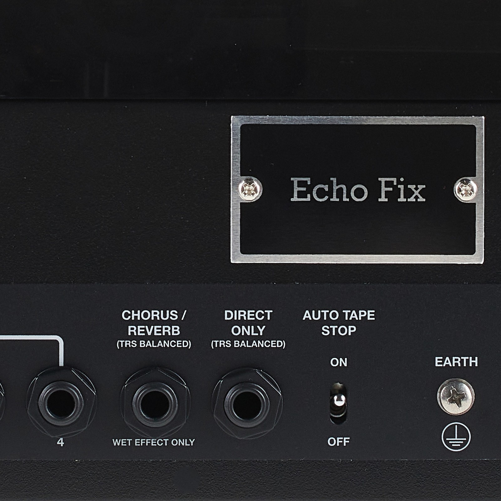 Anschlüsse auf der Rückseite des Echo Fix EF-X3 Chorus Echo Black