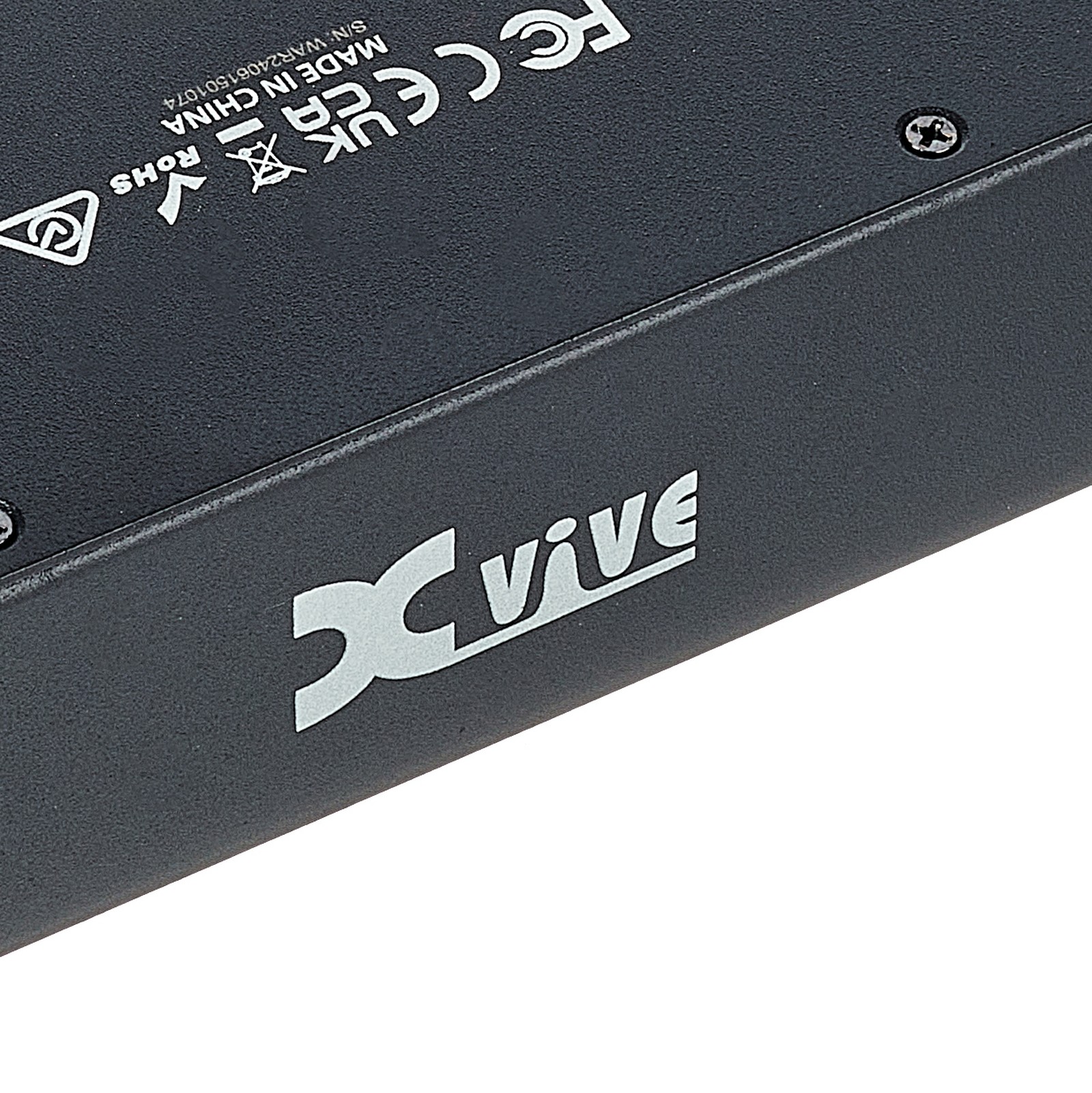 XVive Logo auf der PX-H Hub Breakout Box