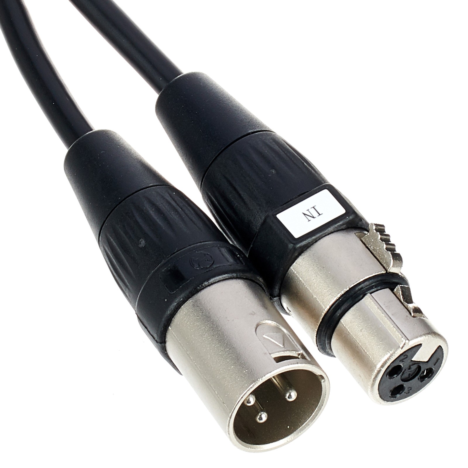 Dante AVIO AES3 IO Adapter XLR-Anschlüsse
