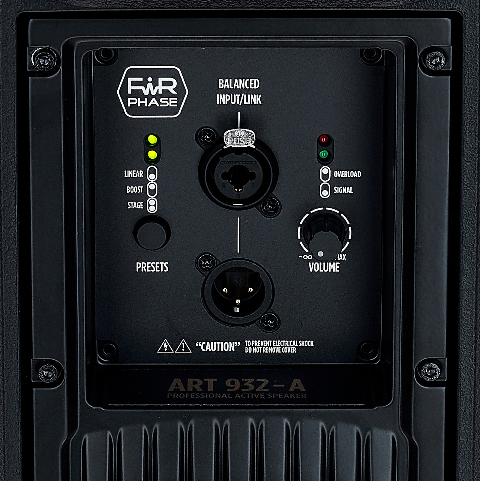 Bedienelemente des RCF ART 932-A Lautsprechers