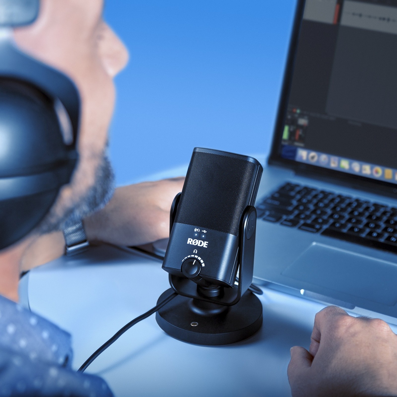 Rode NT-USB Mini Condenser Microphone in action