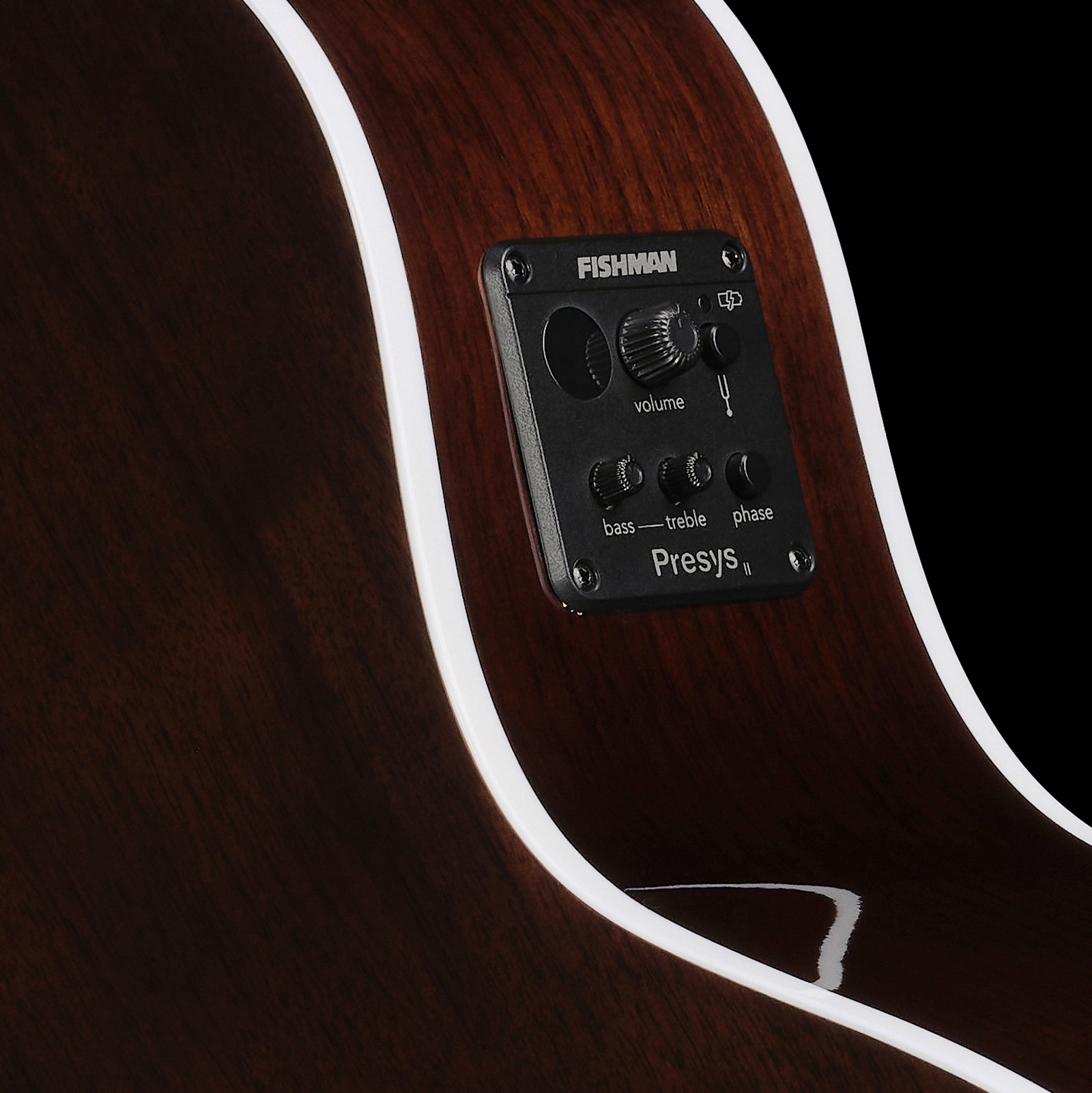 Preamp of the Harley Benton CLJ-503CE WN Steel-String Guitar