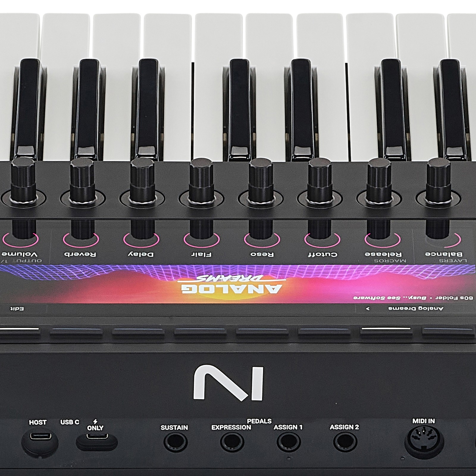 Native Instruments Kontrol S61 MK3 conexiones