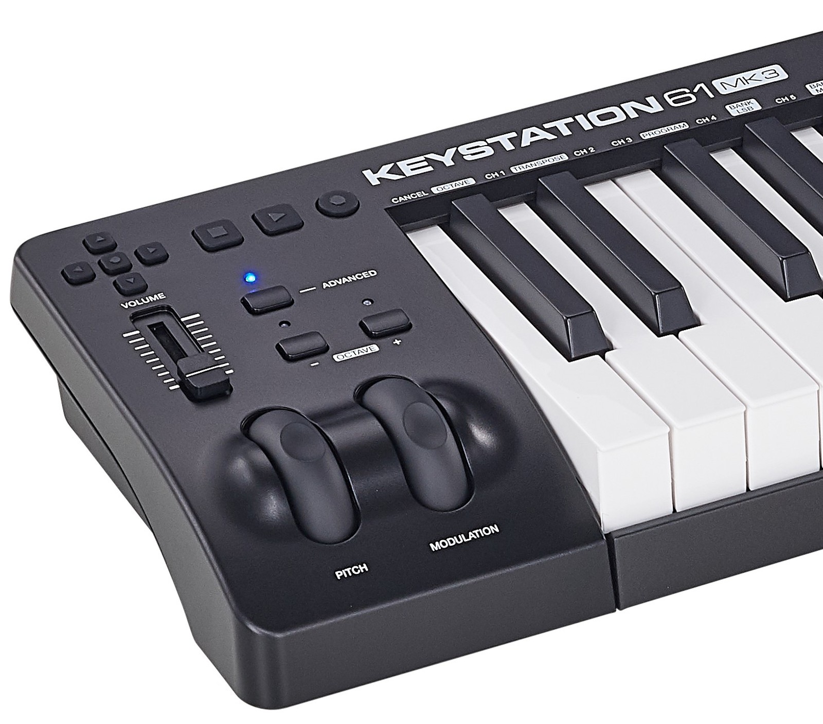 Pitch bend and modulation wheel on the M-Audio Keystation 61 MK3 USB MIDI keyboard