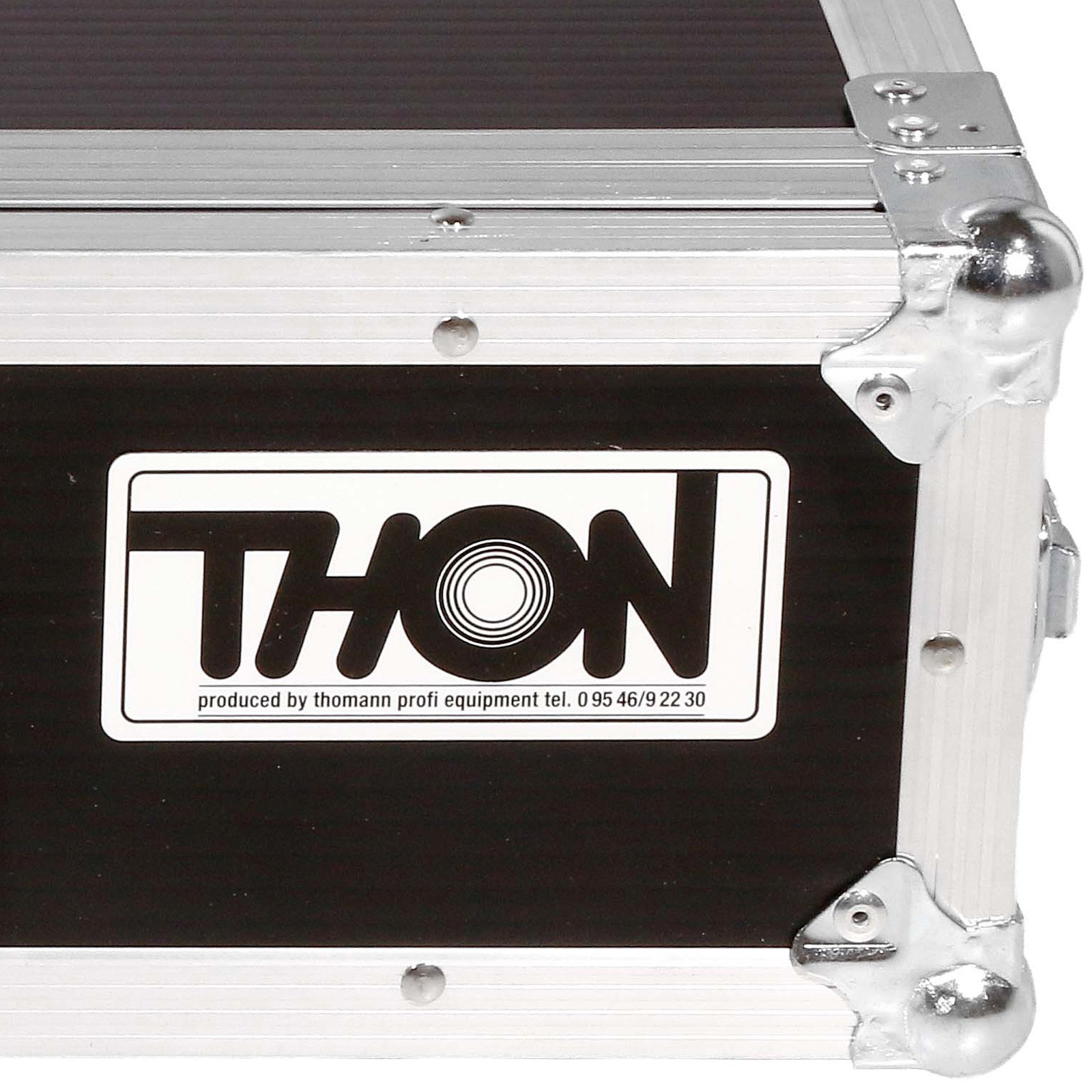 Thon Logo am Rack 3HE Eco II 35 19"-Economy-Case