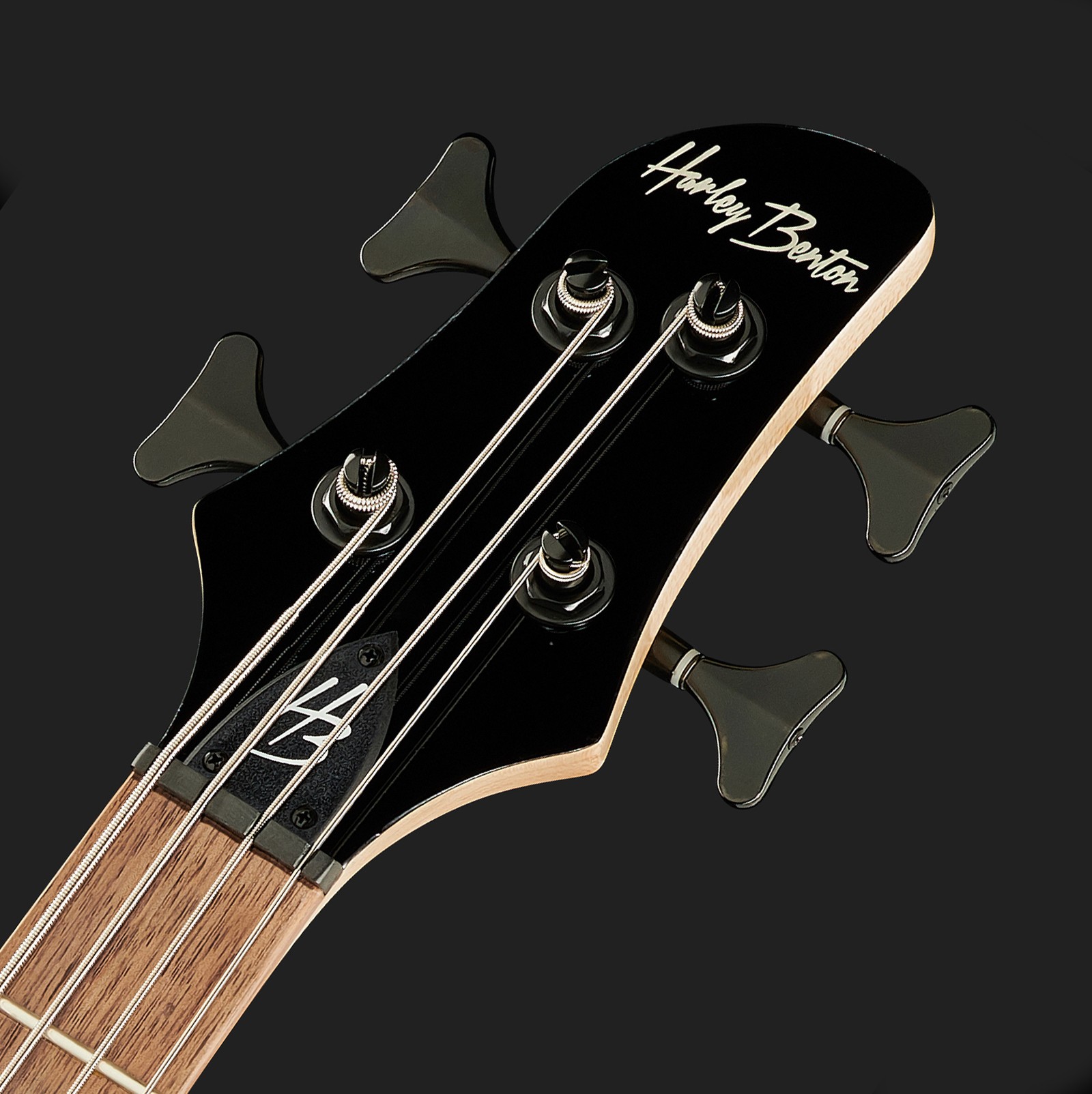 Harley Benton B-450 Black Progressive Serie, Kopfplatte