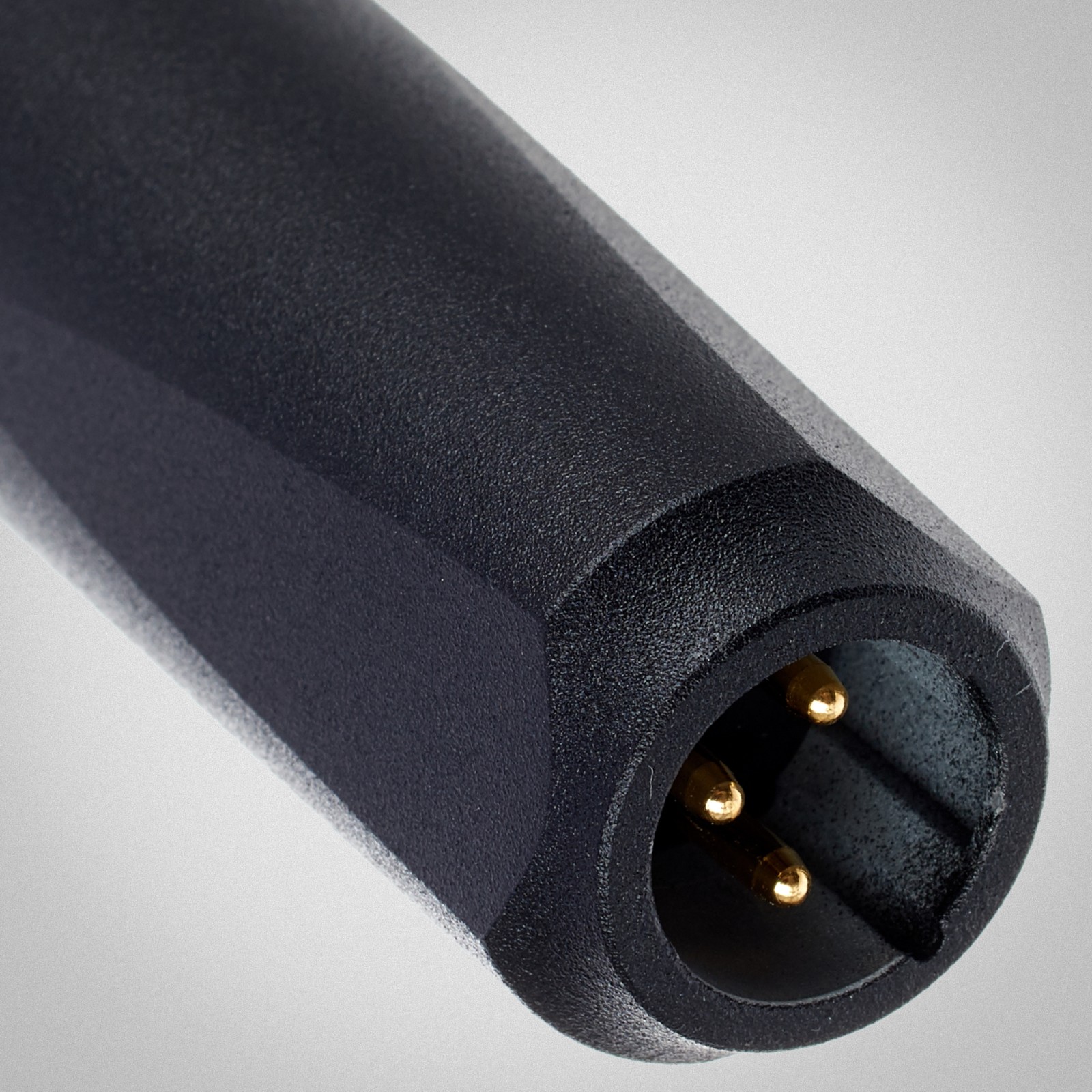 XLR-Buchse des Telefunken M80 Black Mikrofons