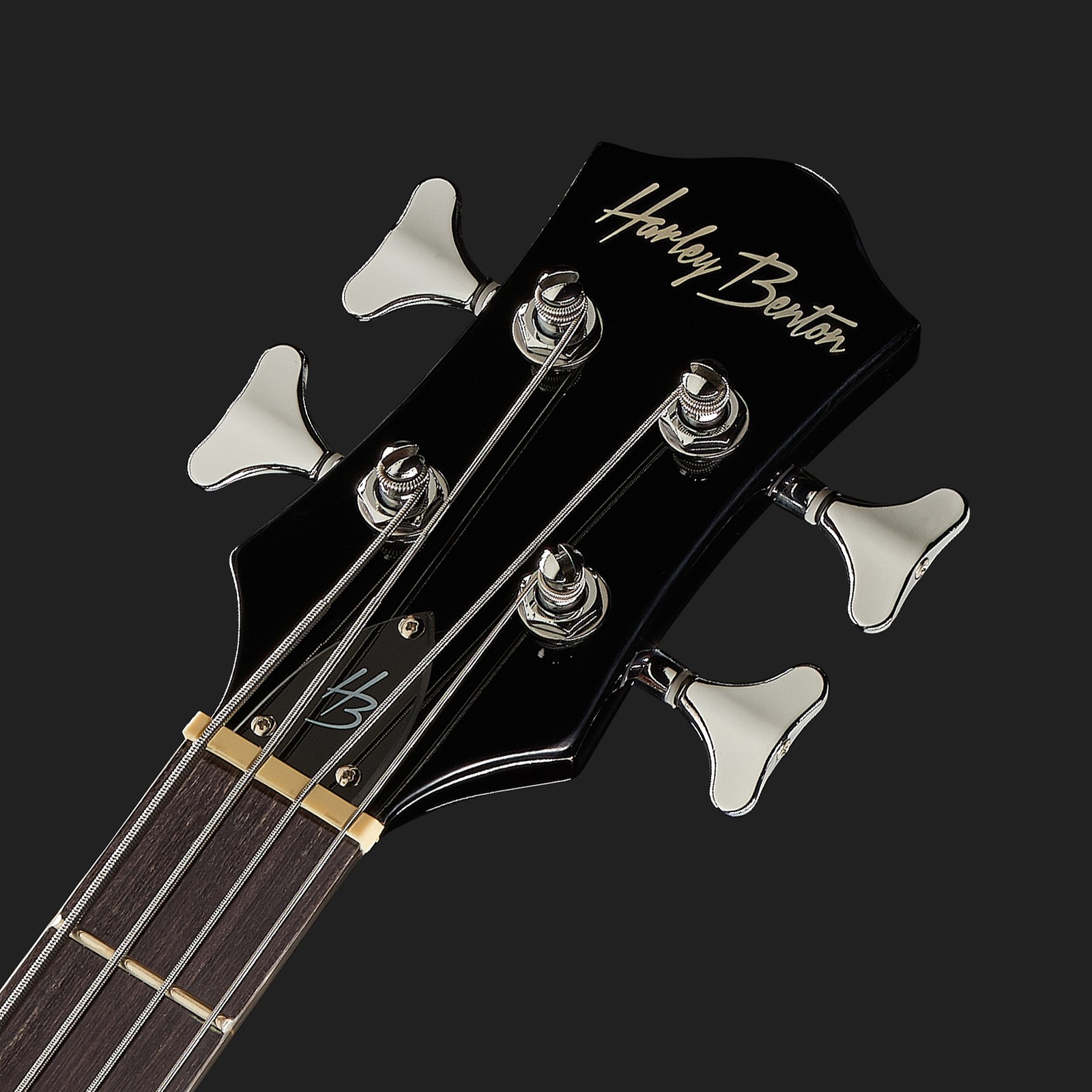 Kopfplatte des Harley Benton Beatbass VS Vintage Series E-Bass