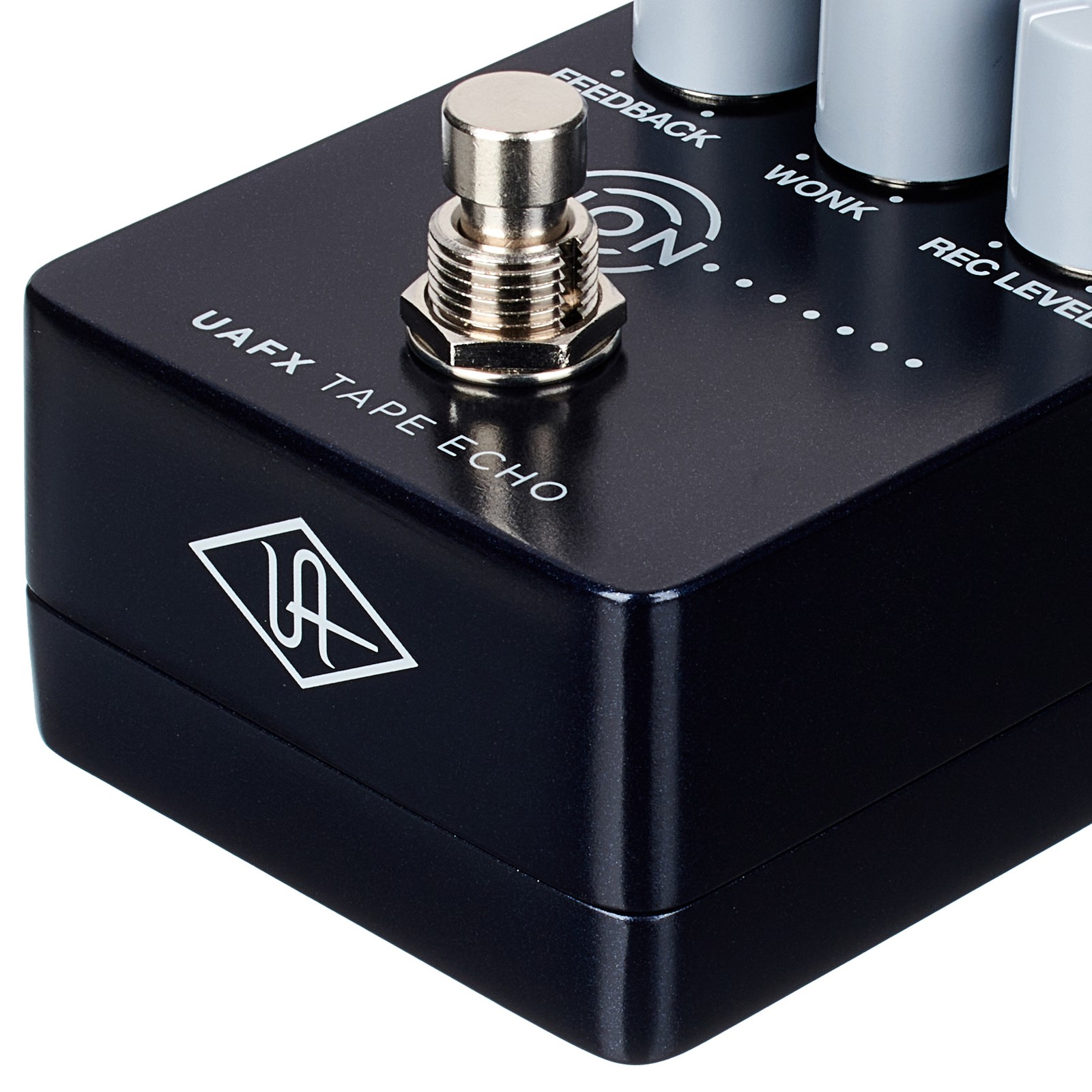 Universal Audio UAFX Orion Tape Echo footswitch