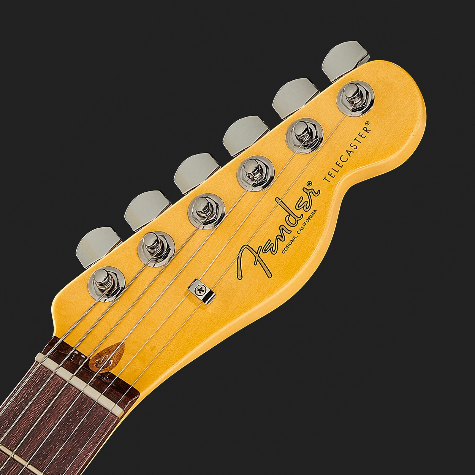 Kopfplatte der Fender AM Pro II Tele OWT E-Gitarre