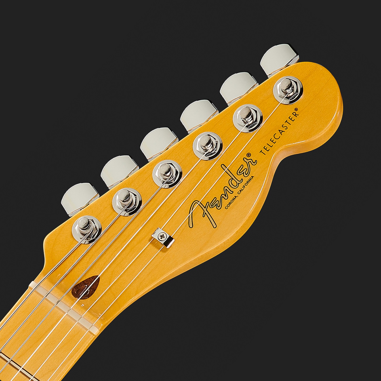 Kopfplatte der Fender AM Pro II Tele MN RST PINE E-Gitarre