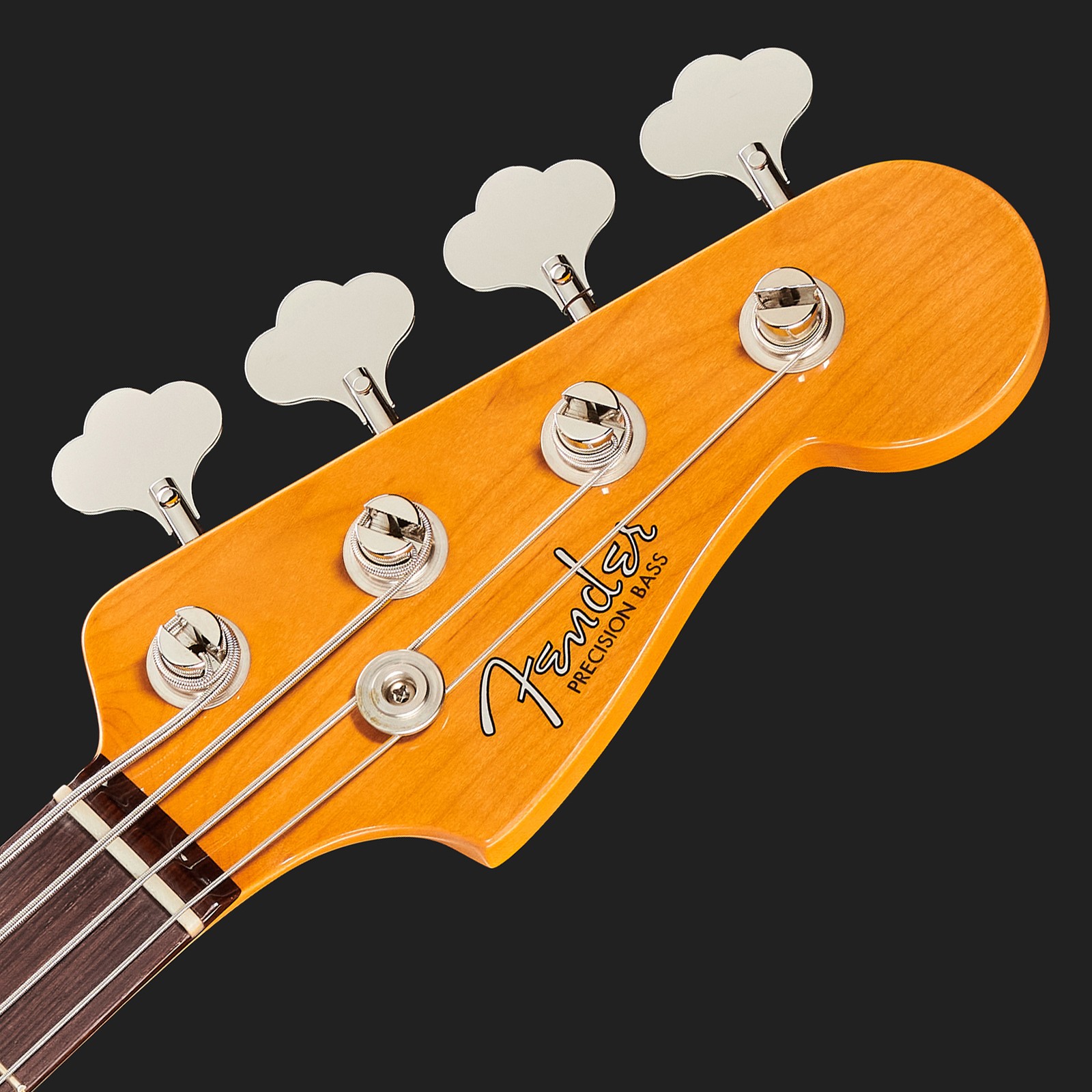 Kopfplatte des Fender AV II 60 P BASS RW WT3TB