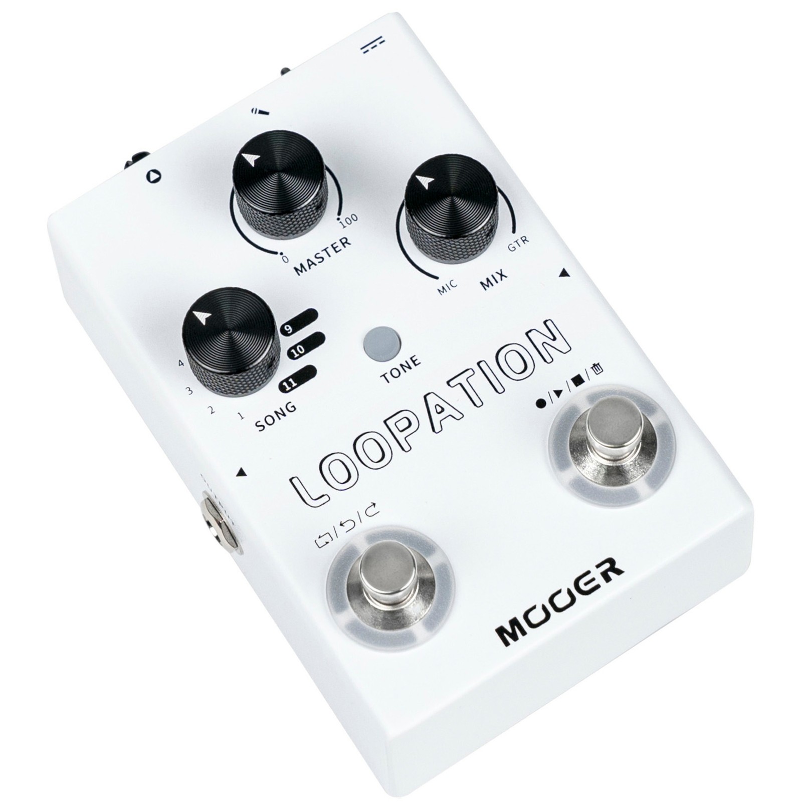 Drei Regler, ein Knopf und zwei Fußtaster auf dem Mooer MVP3 Loopation