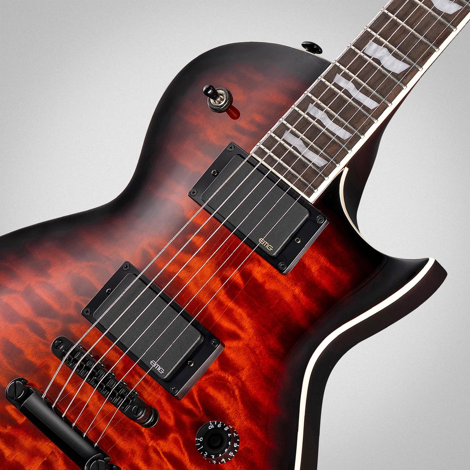 Decke der ESP LTD EC-400 QM VB aus Wölkchenahorn