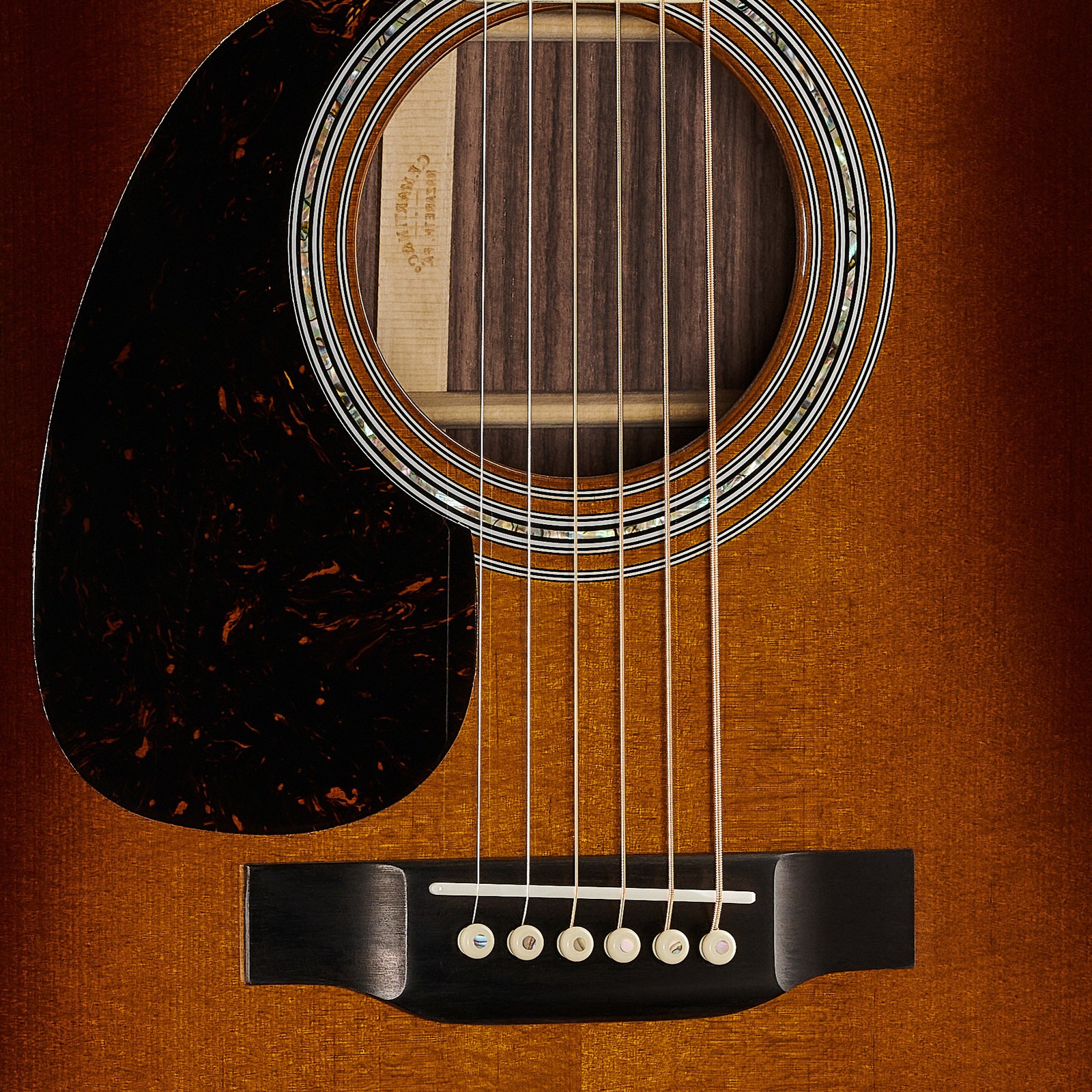 Fichtendecke der Martin Guitars D41 Ambertone LH Westerngitarre