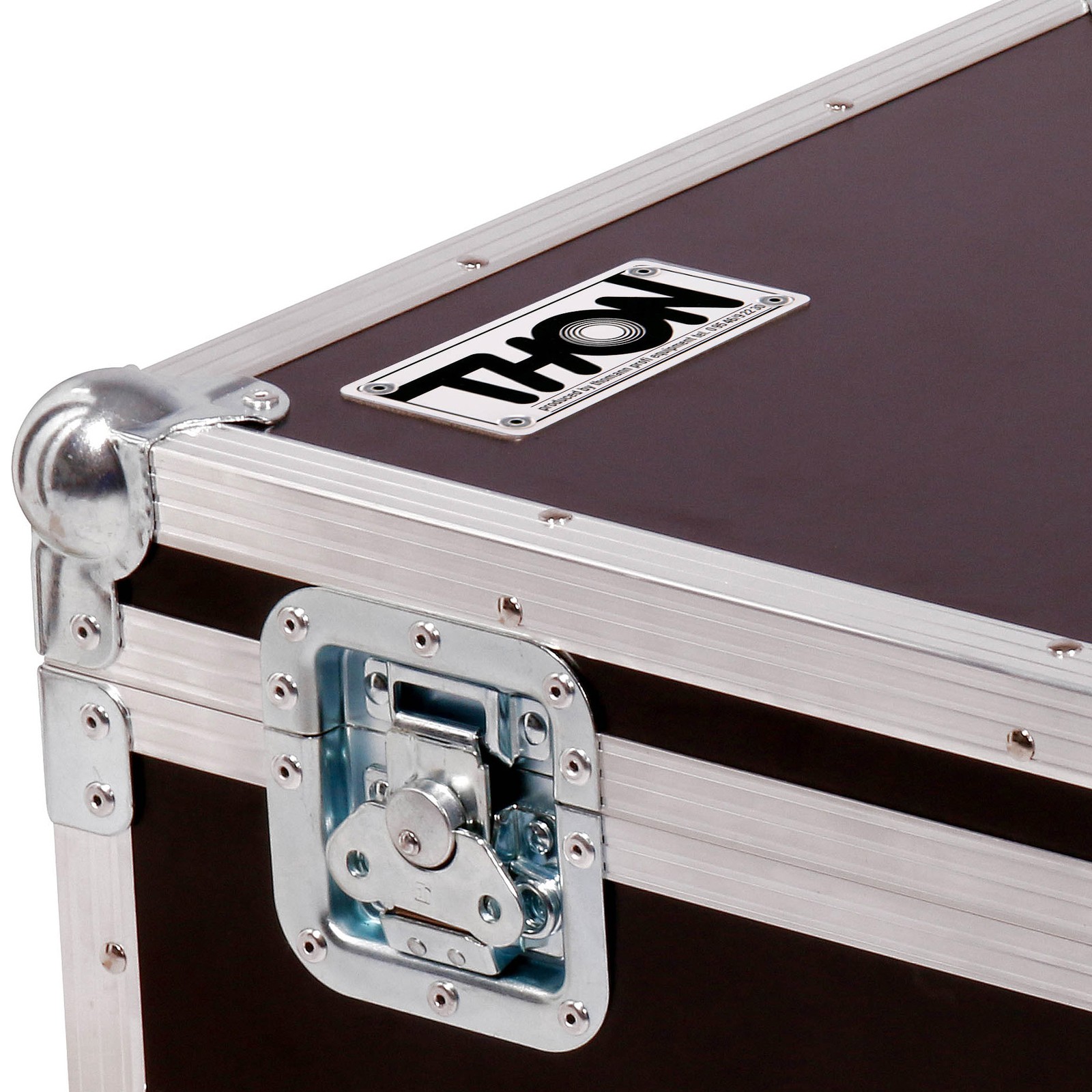 Kugelecken und Butterfly-Verschluss am Thon 14"x5,5" Snare Flight Case