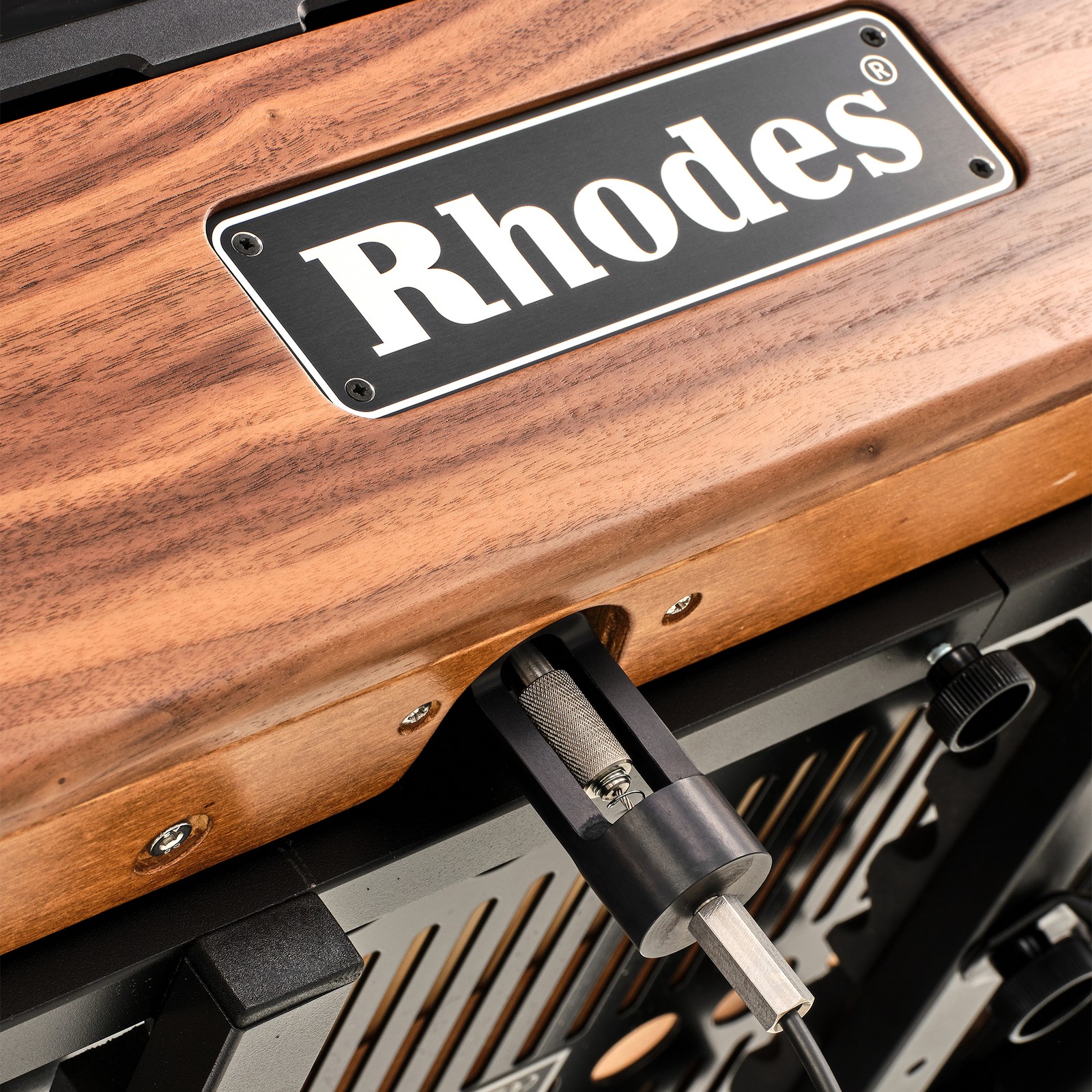 Rhodes Mk 8-73 FX Deluxe MIDI, Logo