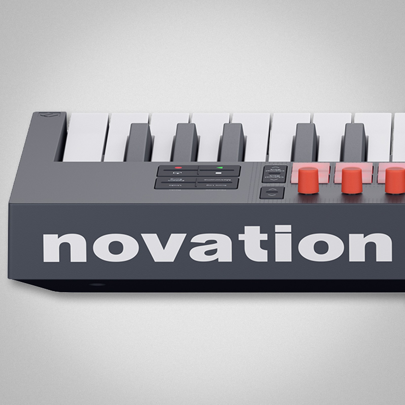 Novation FLkey 2 37, Logo auf der Rückseite