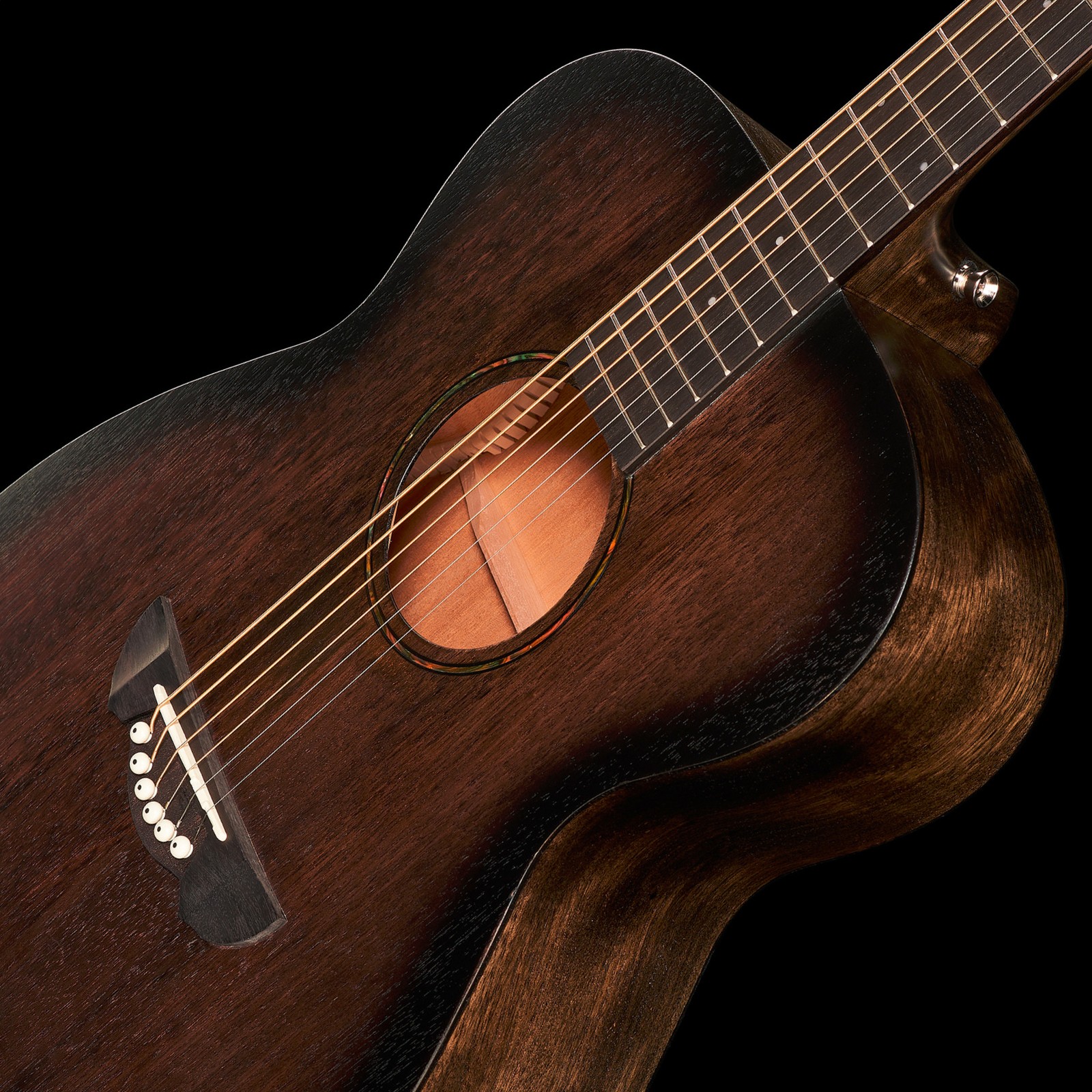 Decke der Harley Benton Delta Blues O