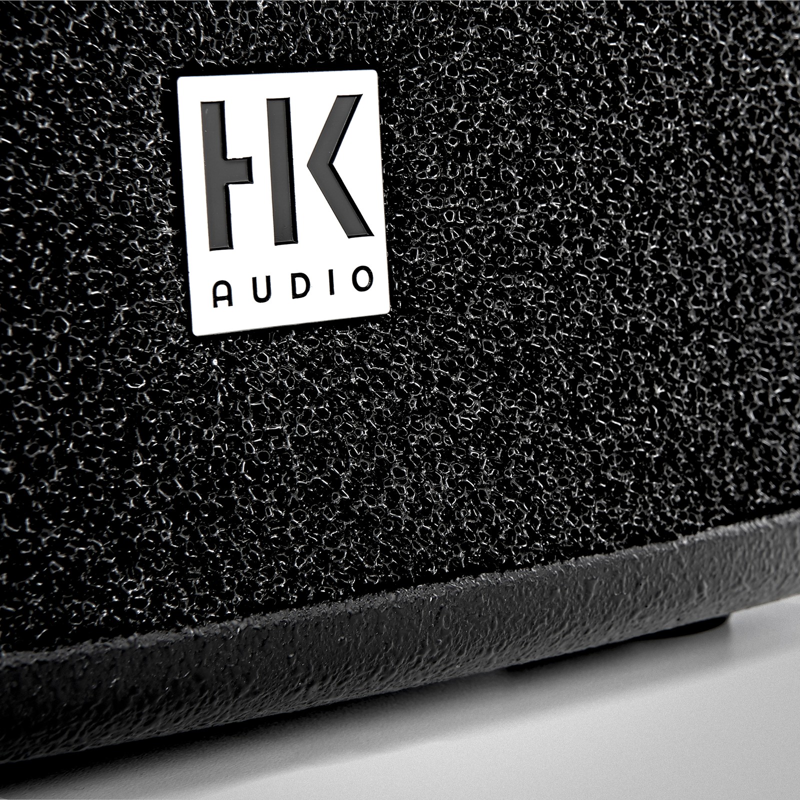 HK Audio Premium PR:O 08, Logo