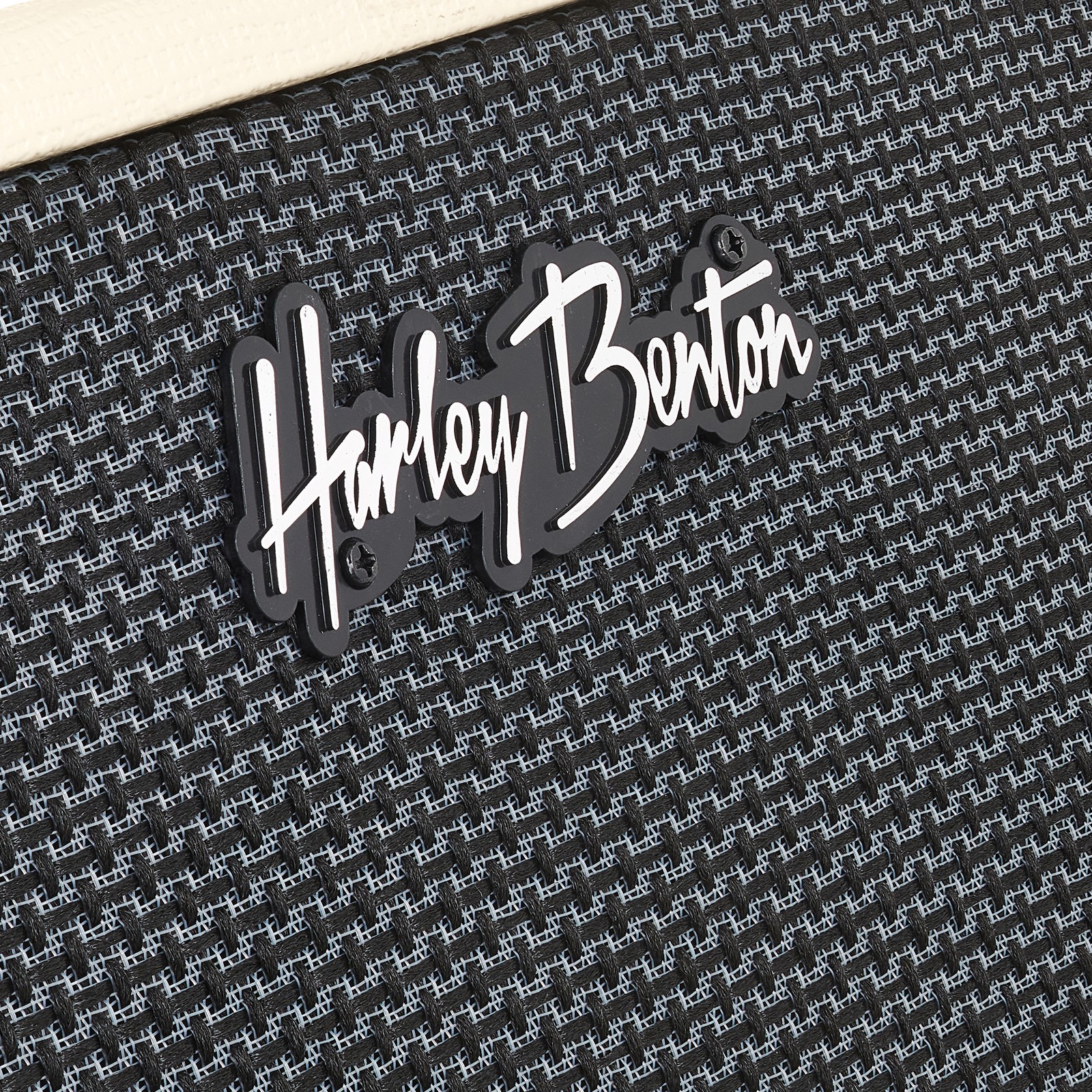 Harley Benton G110 Celestion, Logo