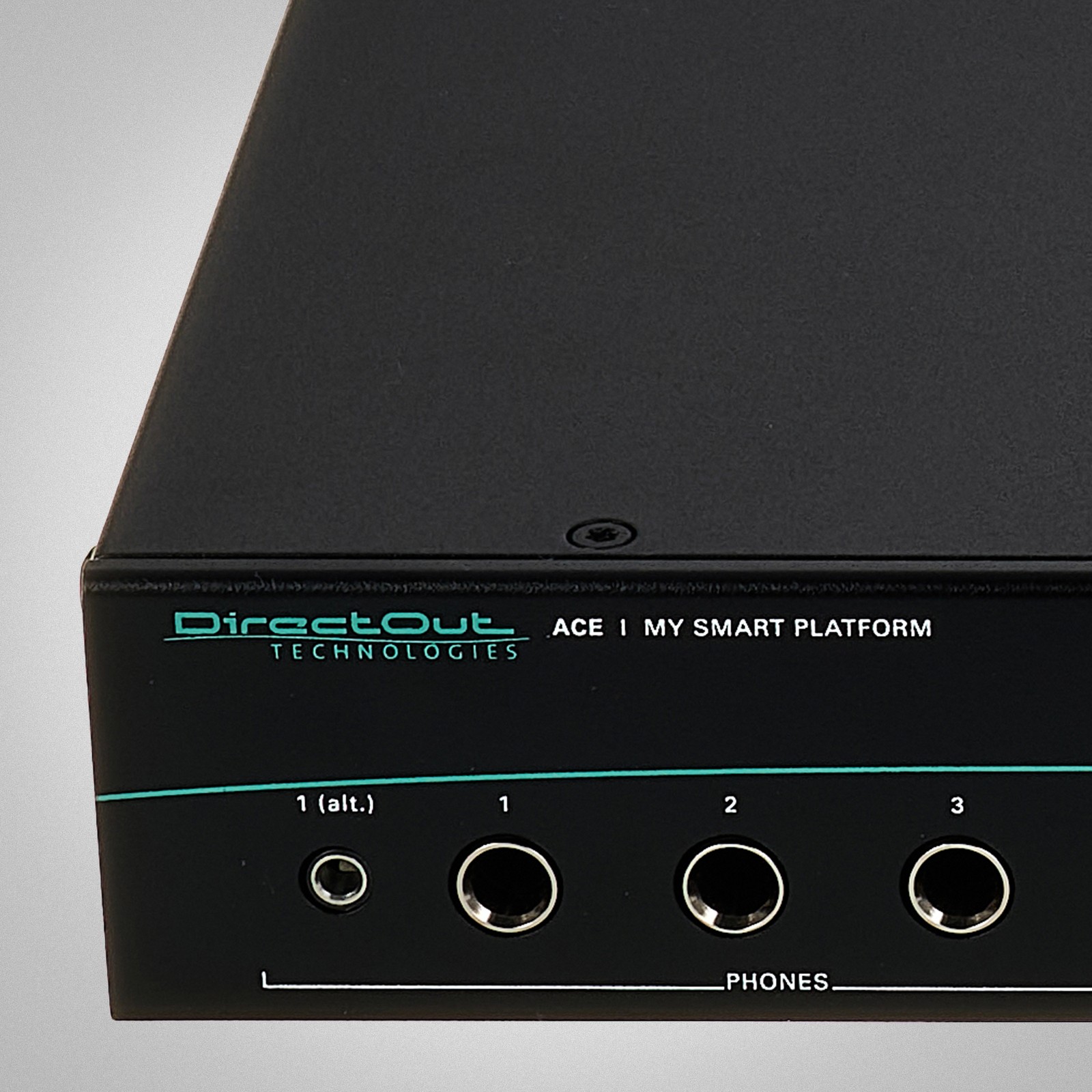 Logo auf dem Audio Interface bon DirectOut ACE