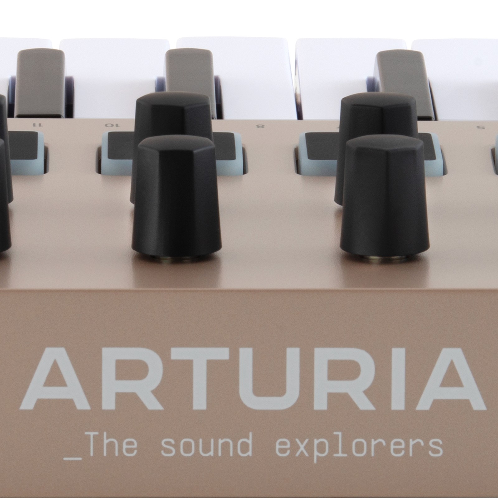 Arturia MiniLab 3 Champagne, Logo auf der Rückseite des USB Controller Keyboard