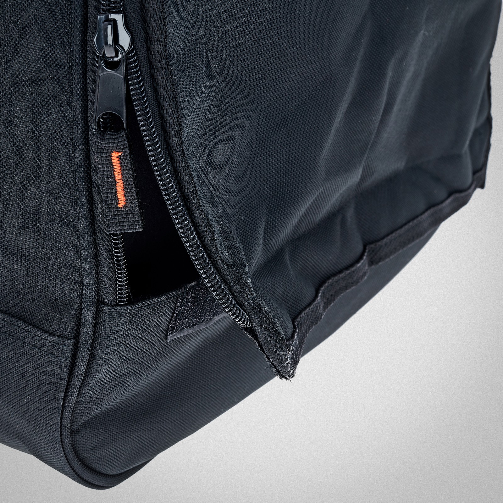 Gator GPA-TOTE12, Detail der 12" Lautsprechertasche