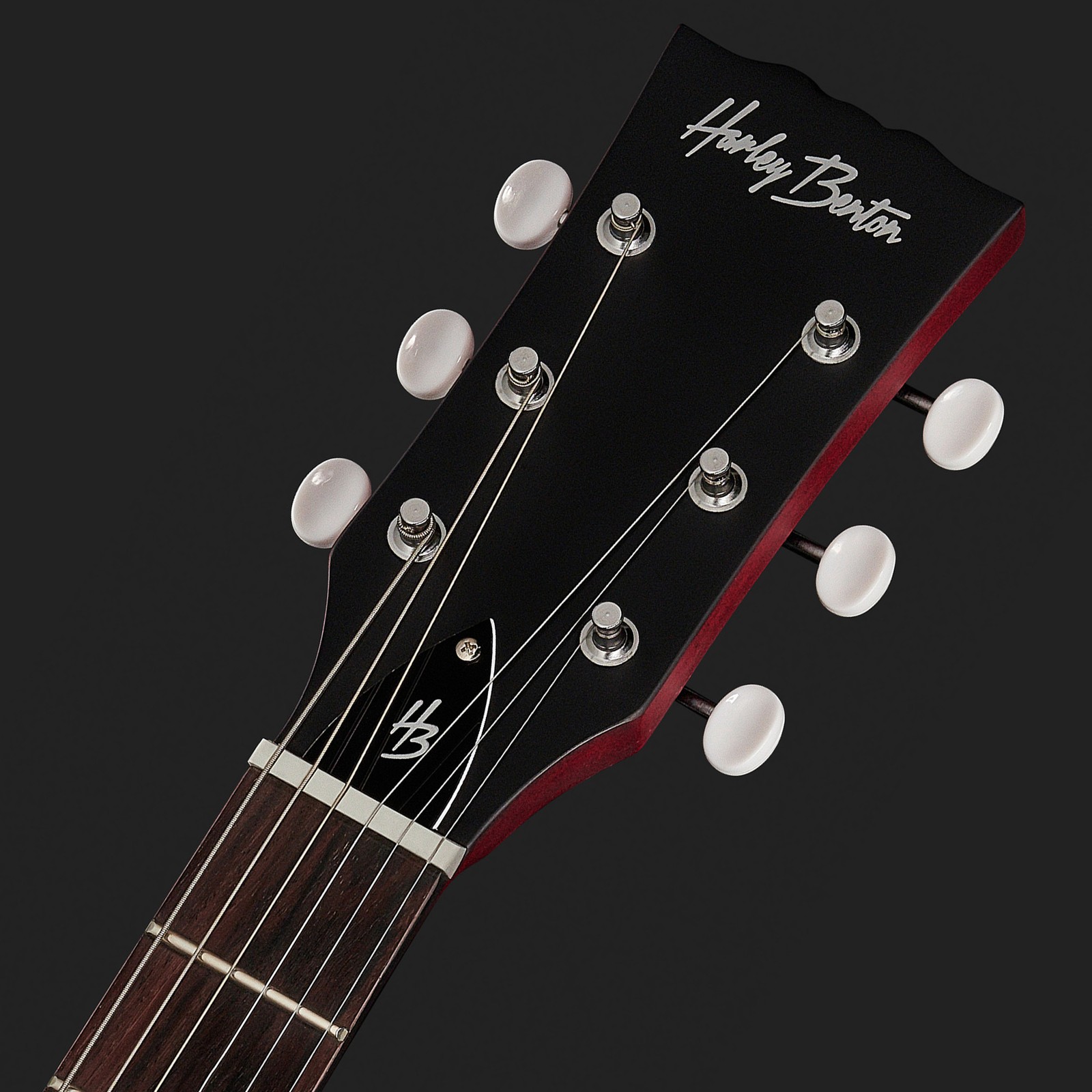 Kopfplatte der Harley Benton SC-Junior Faded Cherry