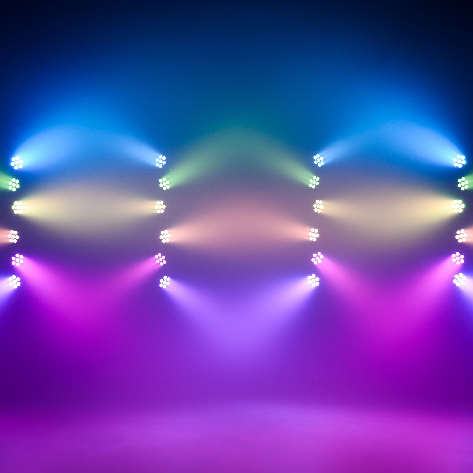 Stairville CLB5 6P RGB WW Compact LED Bar – Lichtbeispiel