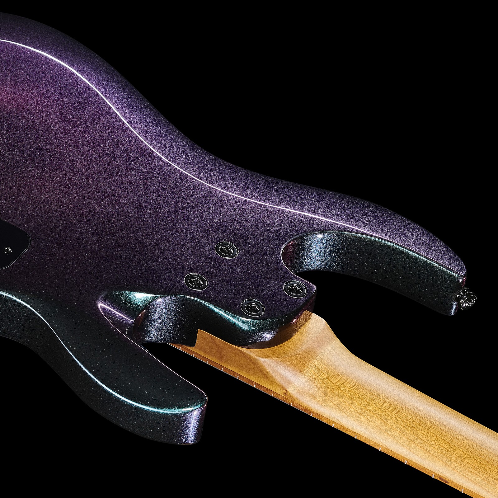 Harley Benton R-457FFB LH Roasted Multiscale Halsübergang