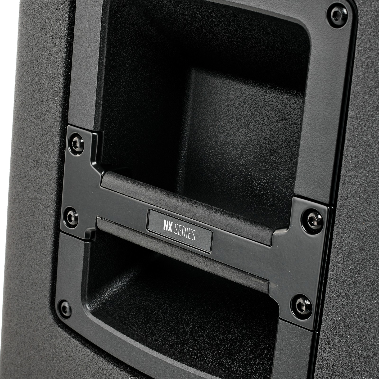 RCF NXL 24-A MK2, Detail