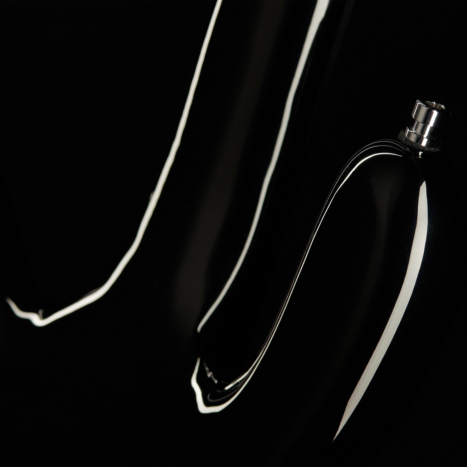 Rear view, Warwick RockBass Streamer Neckthru I 5 Fretless Black, five-string electric bass