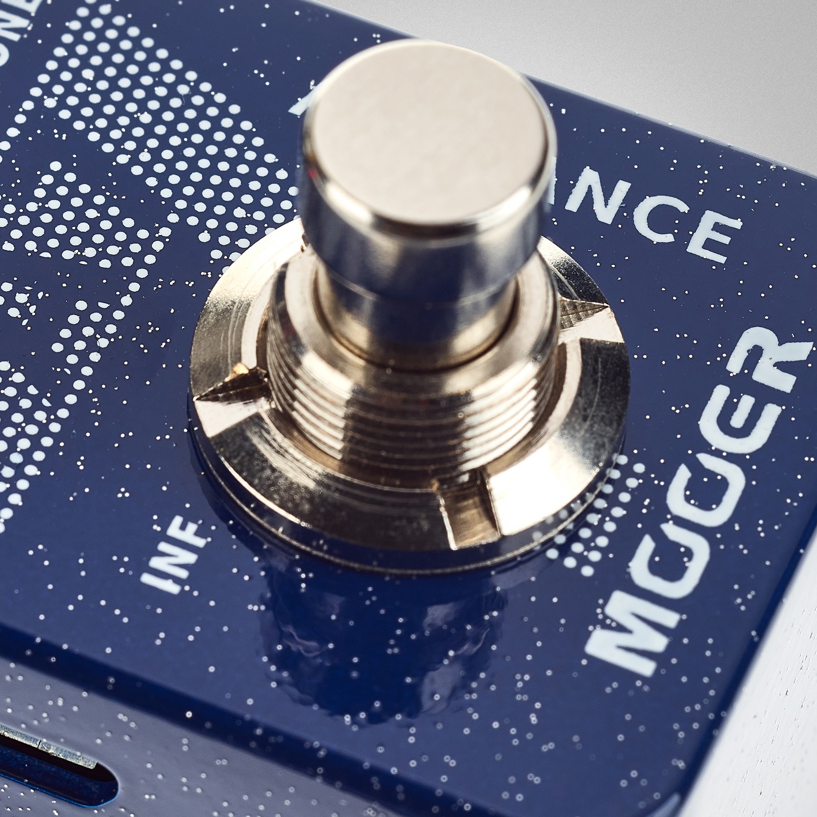 Logo on the Mooer A7 Ambiance Ambient Reverb effects pedal