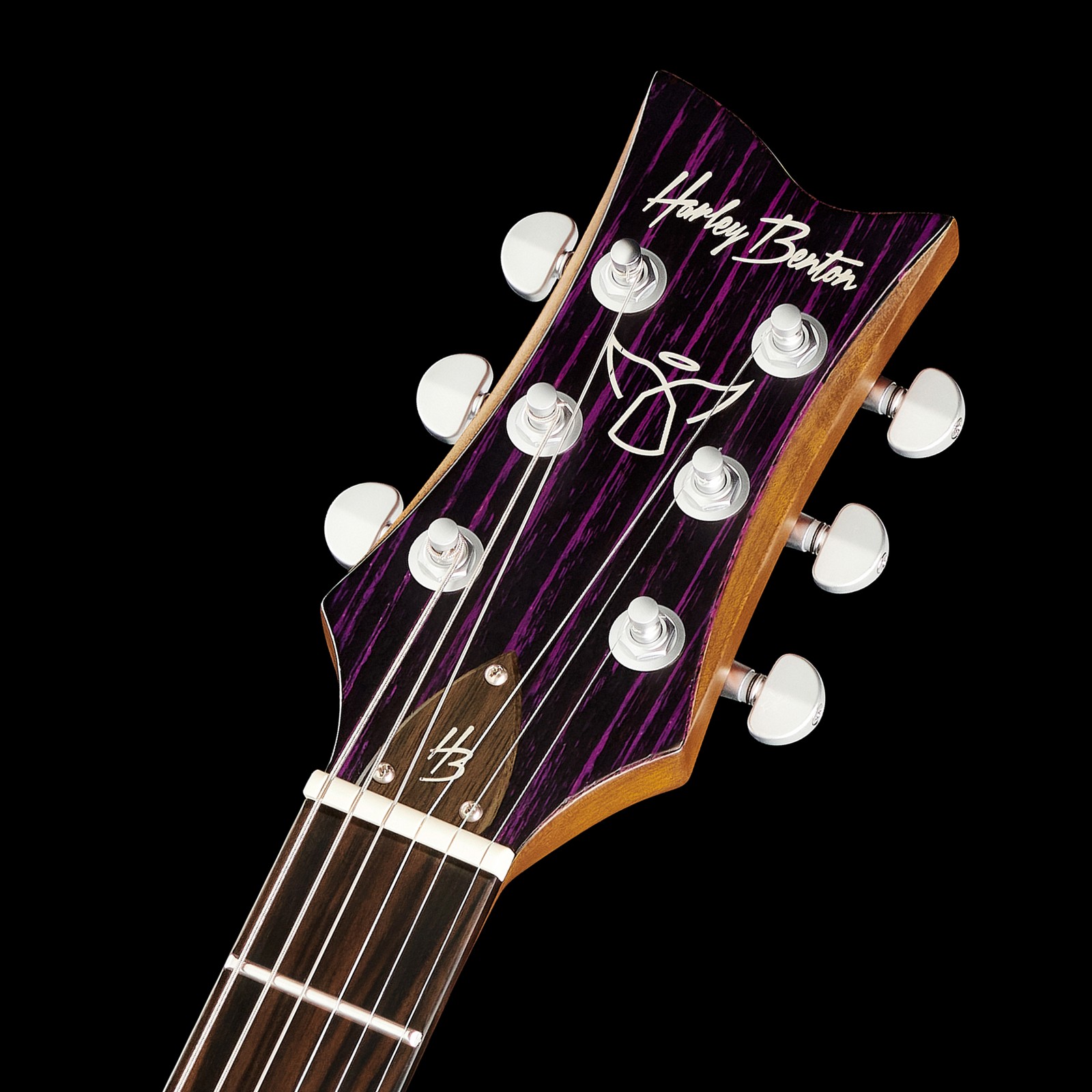 Kopfplatte der Harley Benton Agufish Custom Signature PB