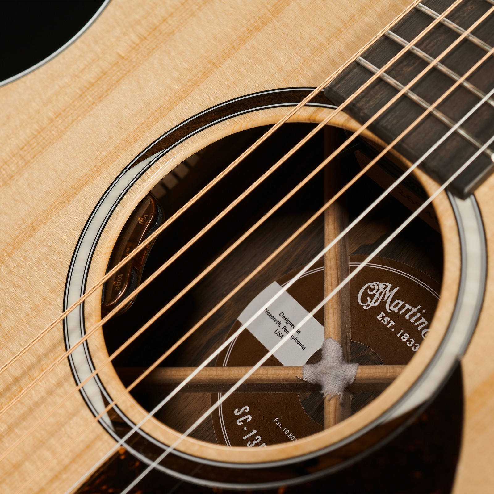 Martin Guitars SC-13E Special Schallloch