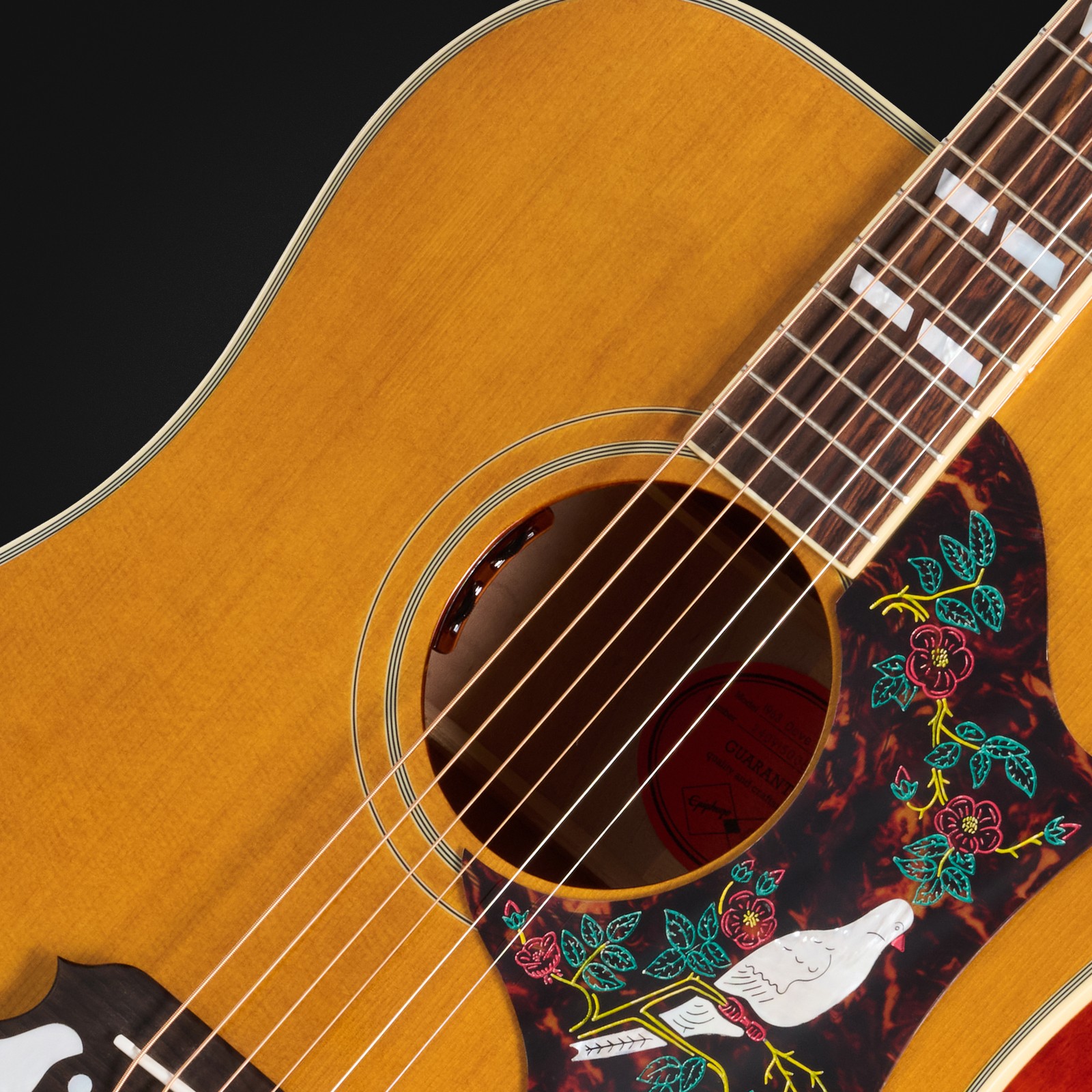 Roasted spruce top on the Epiphone 1963 Dove Reissue Natural IBC, acoustic steel-string