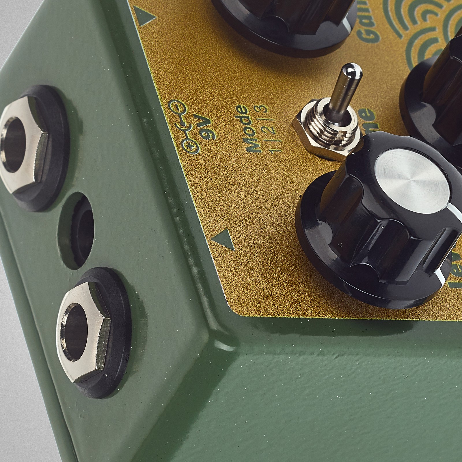 EarthQuaker Devices Plumes Signal Shredder, Detail