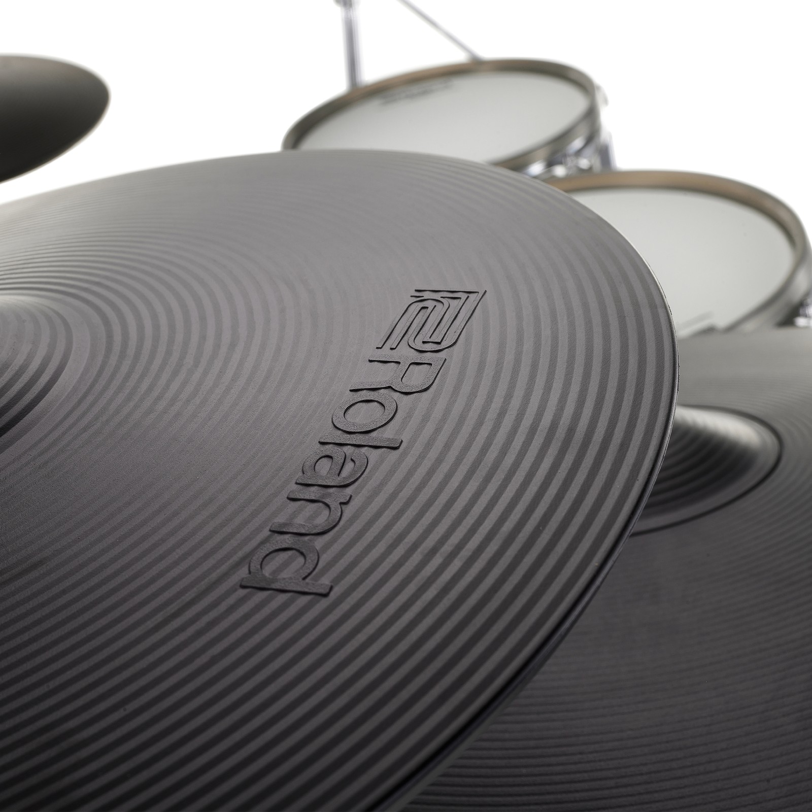 Snarepad und Tomhalter des Roland VAD716-GE E-Drum Sets