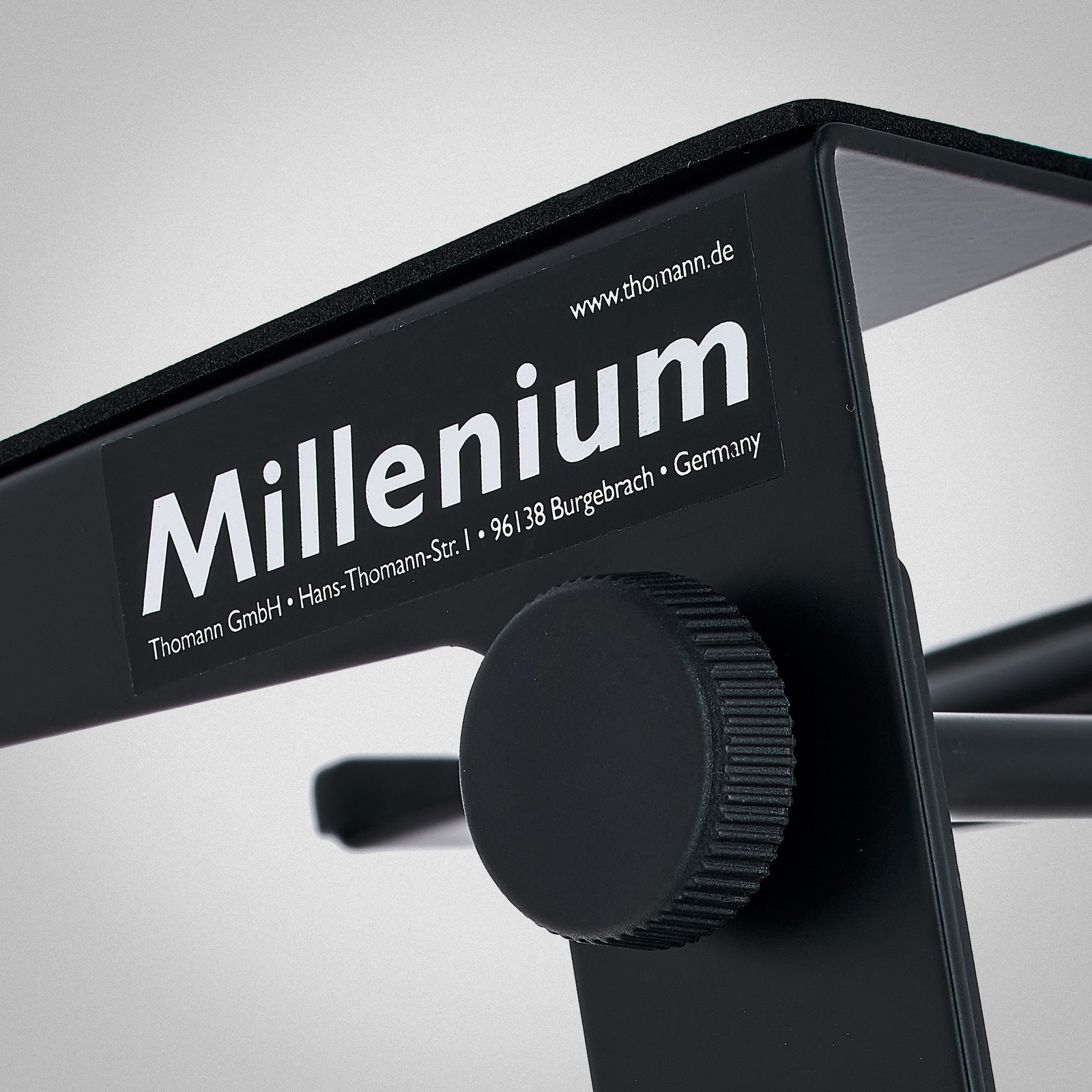 Laptopstand mit Tischklemme von Millenium