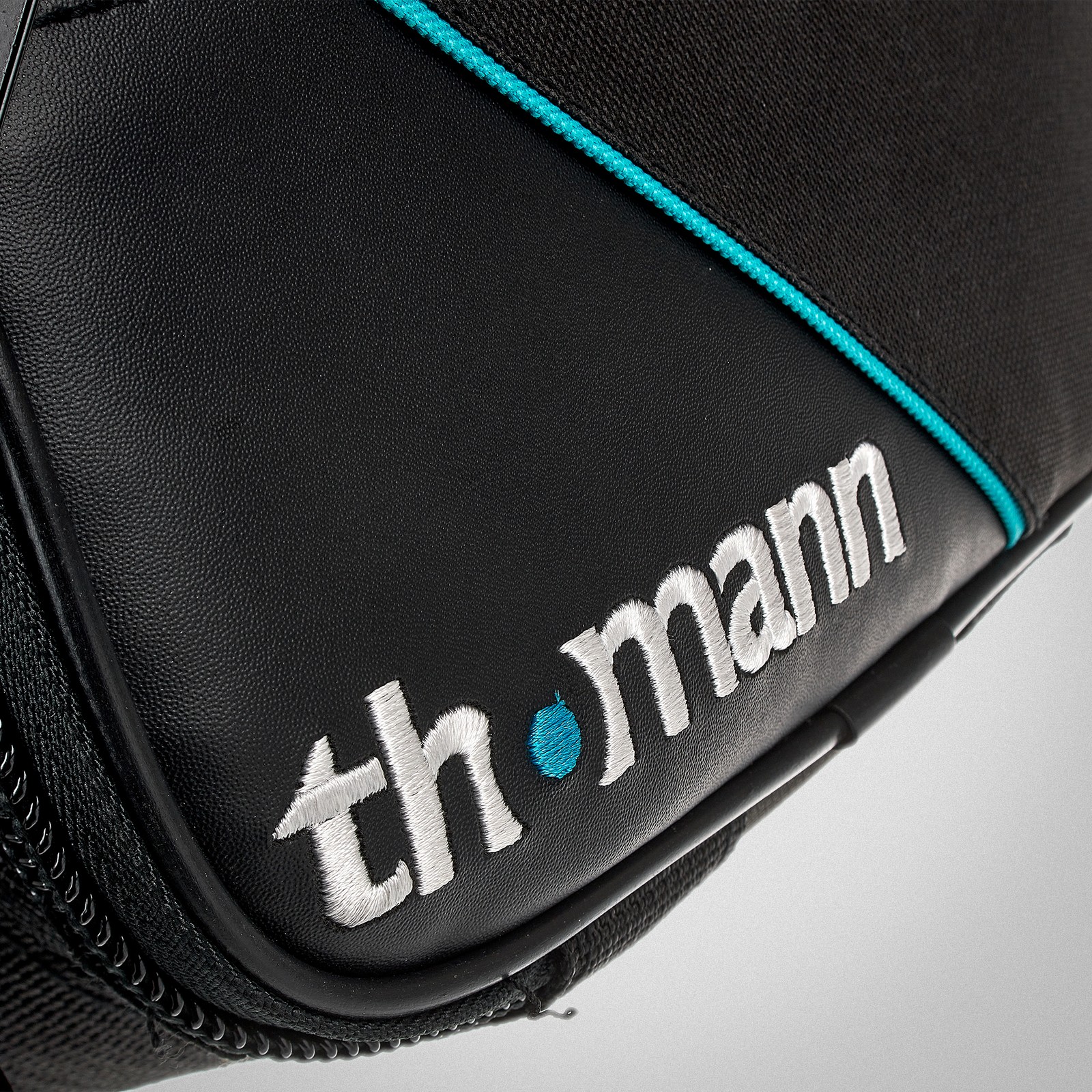 Thomann Bag Mini Synth, Logo auf der Tasche
