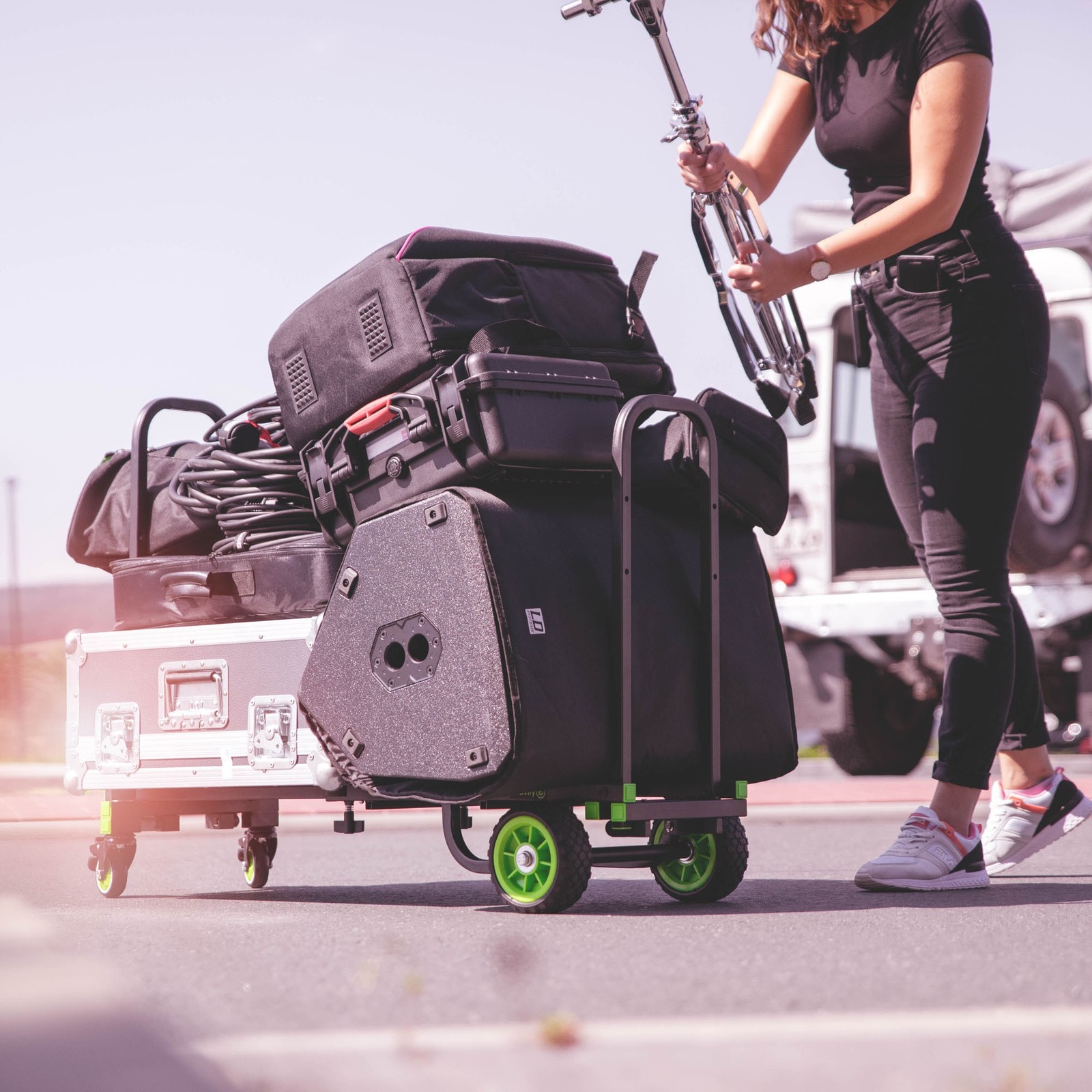 Anwendungsbeispiel für den Gravity CART M 01 B 8 in 1 Multifunktionswagen
